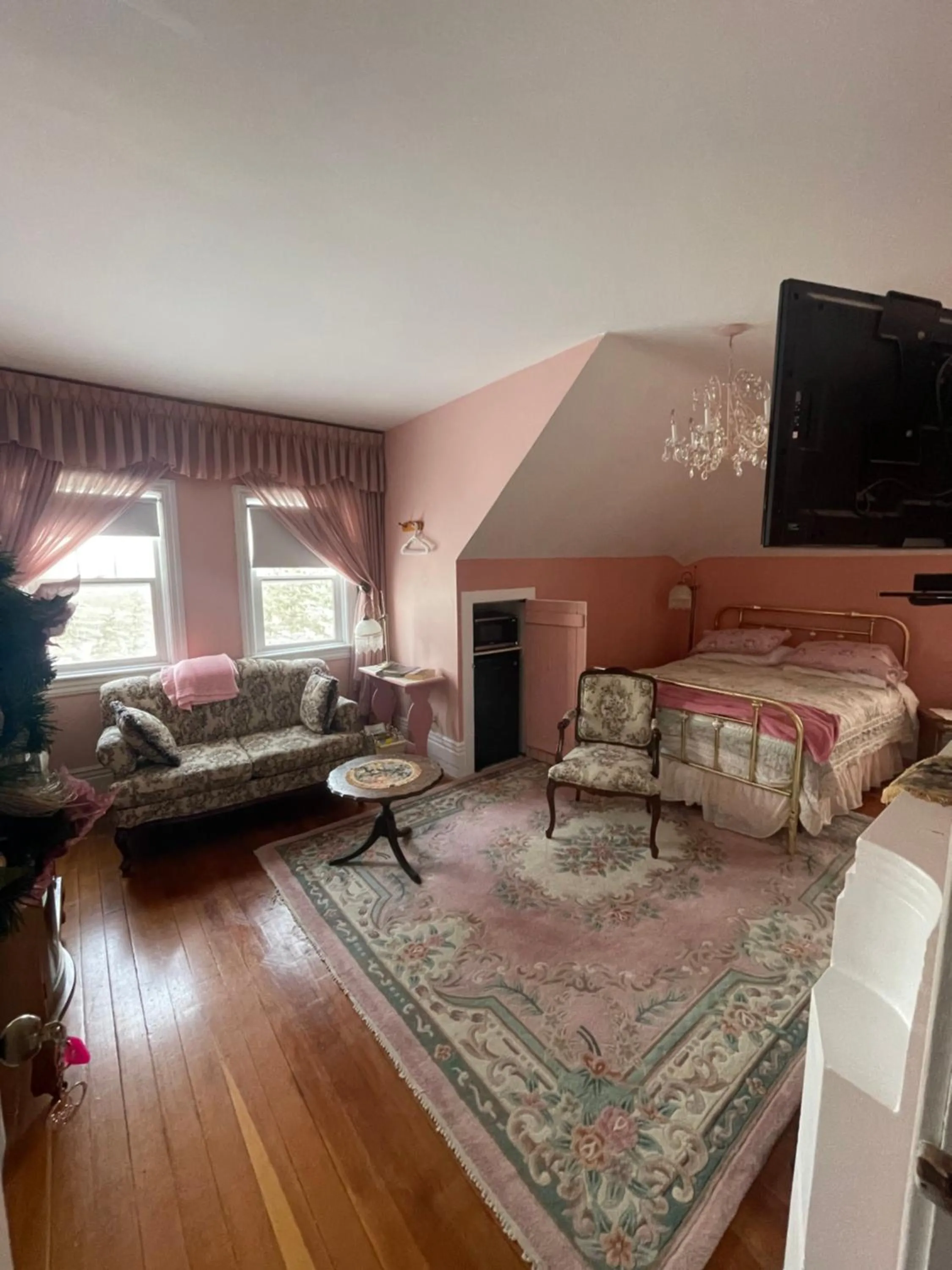 Wakamow Heights Bed and Breakfast