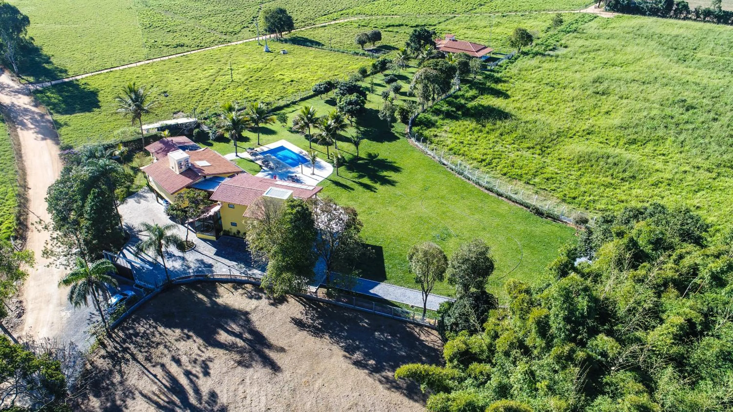 Day in Pousada Cateto - Zona Rural