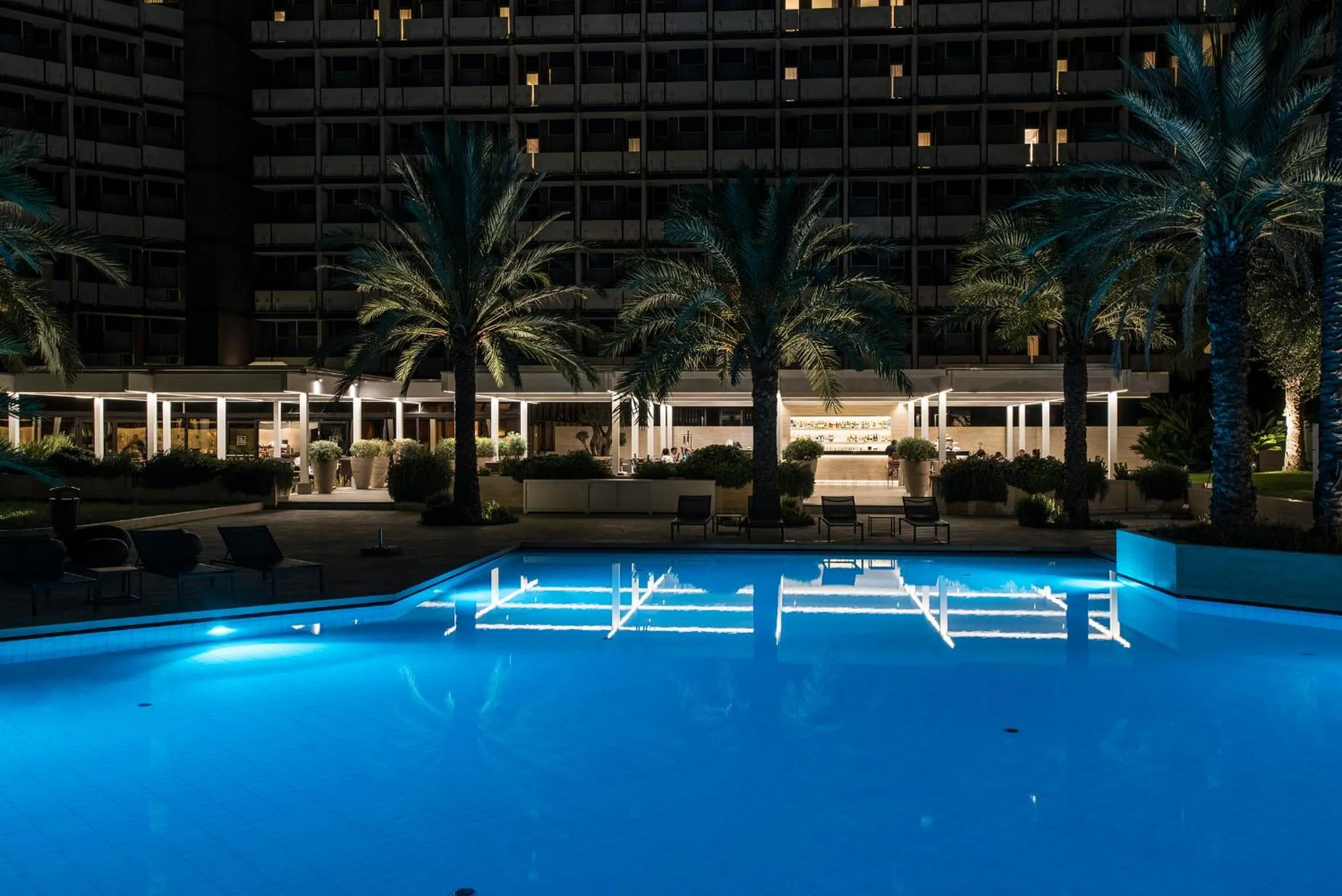 Swimming pool in Ergife Palace Hotel