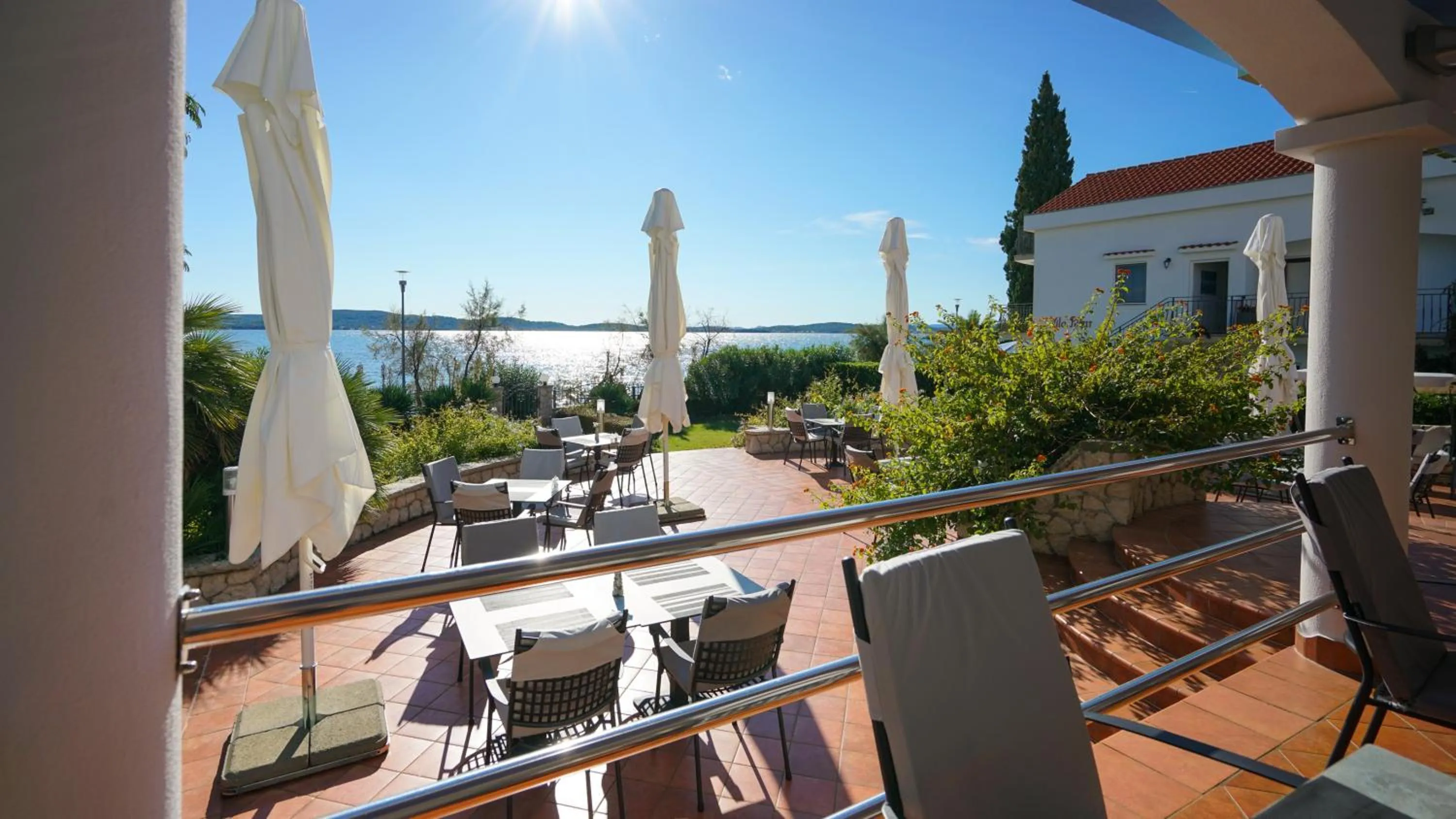 Restaurant/places to eat in Hotel Belvedere