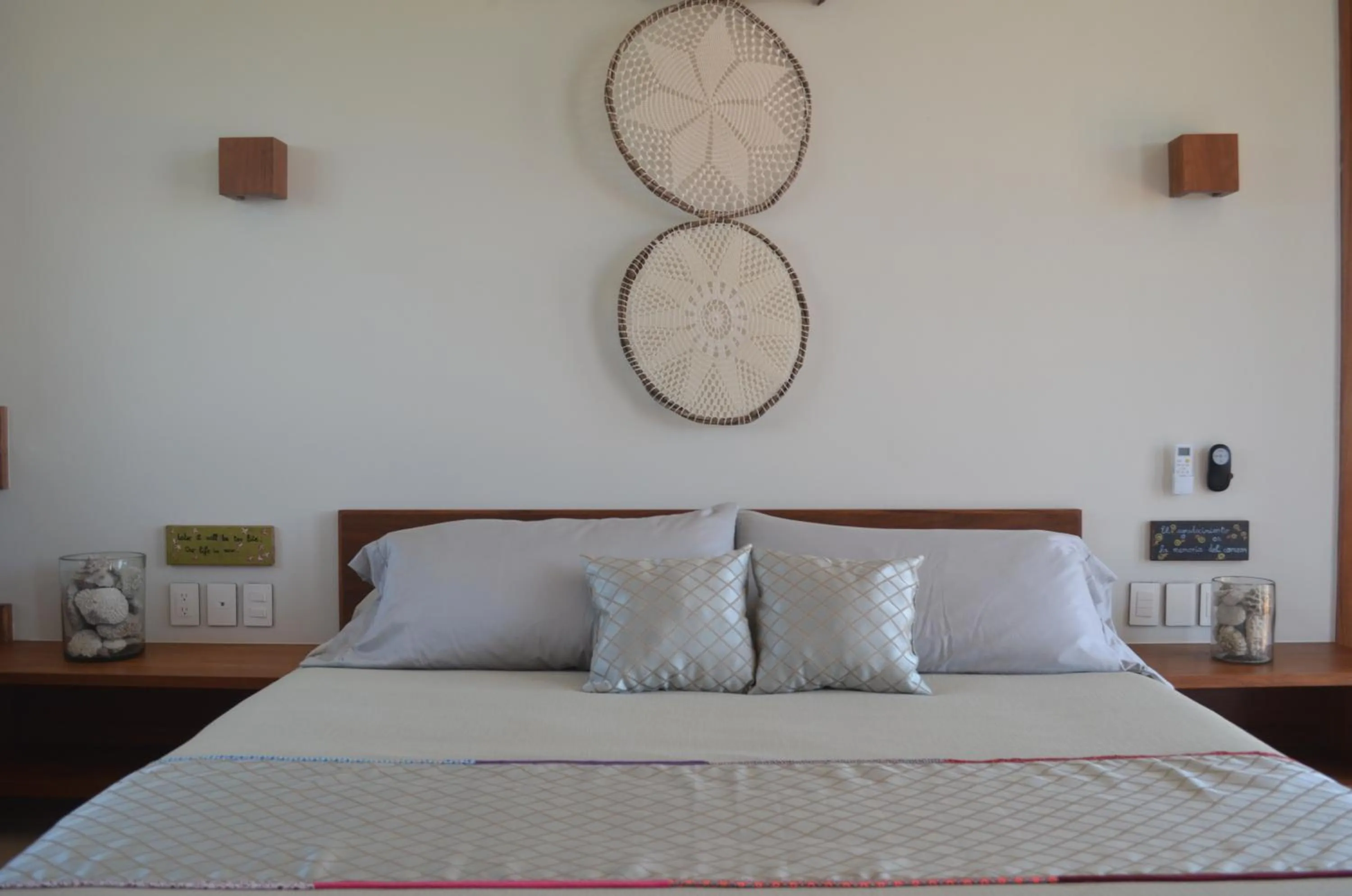 Bedroom, Bed in Tulsayab luxury development