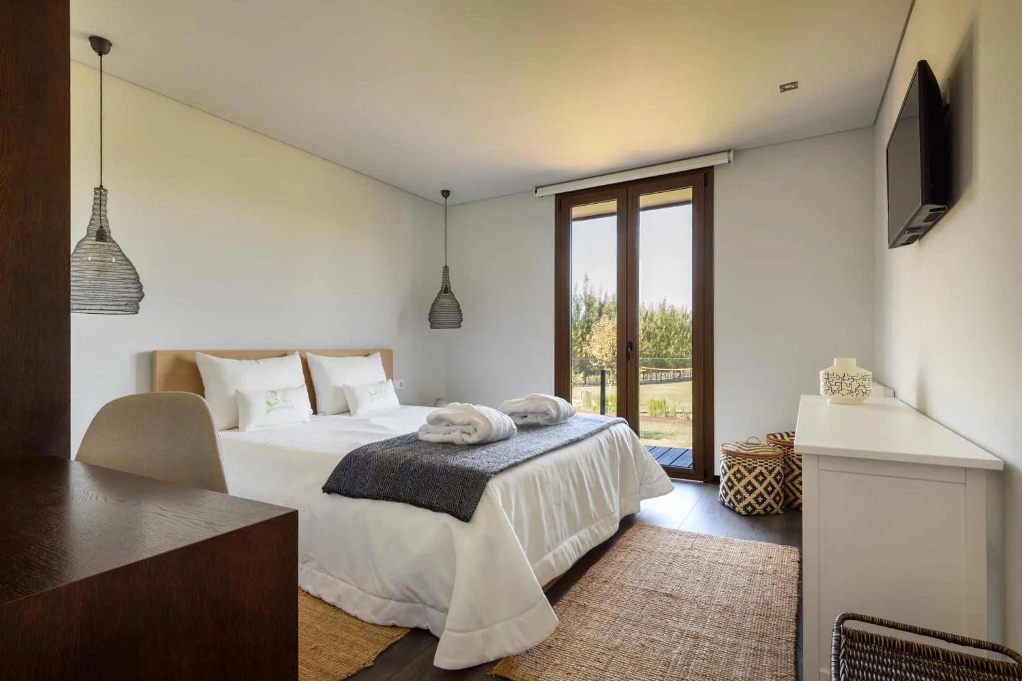 Photo of the whole room, Bed in Hotel de Charme Casa da Amieira