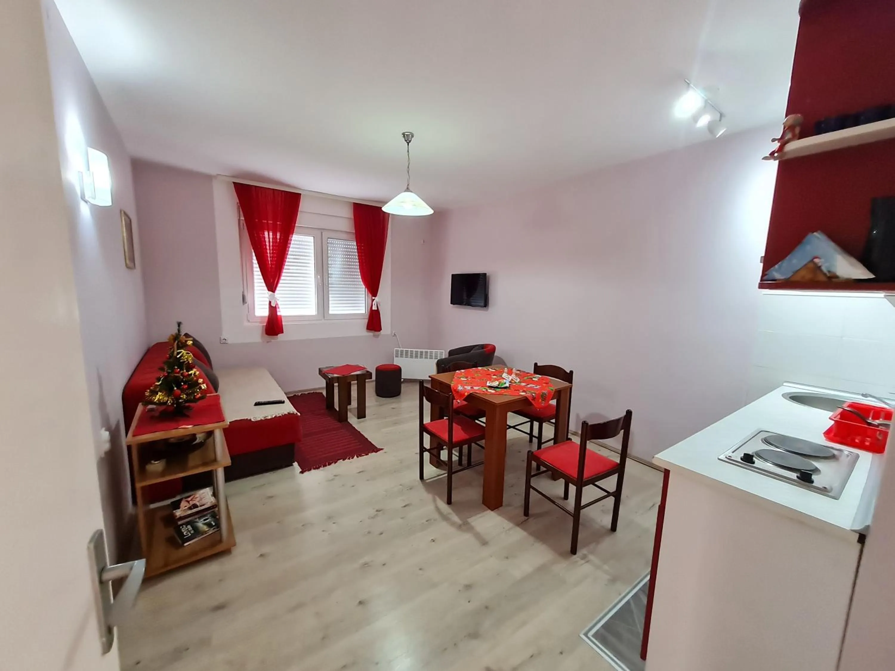 Apartman "Nina"