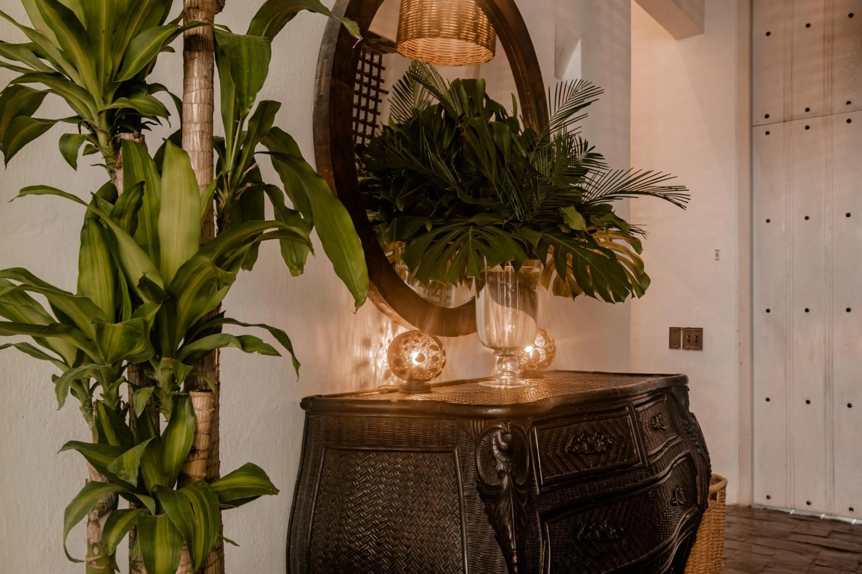 hair dresser in Amarla Boutique Hotel Cartagena