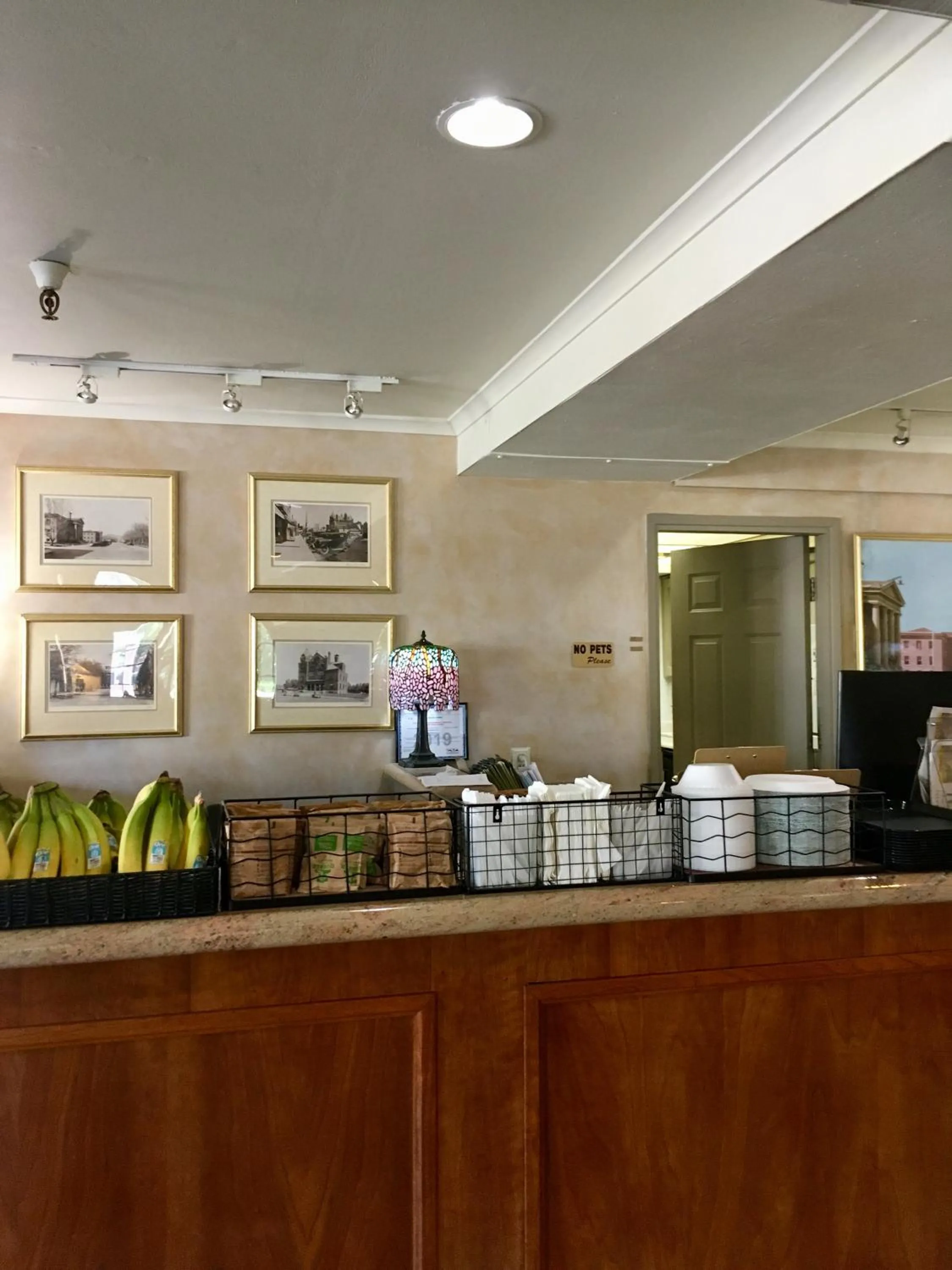 Food and drinks in Hardman House