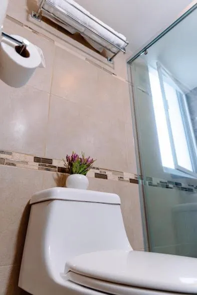 Bathroom in Kasa Hotel & Suites