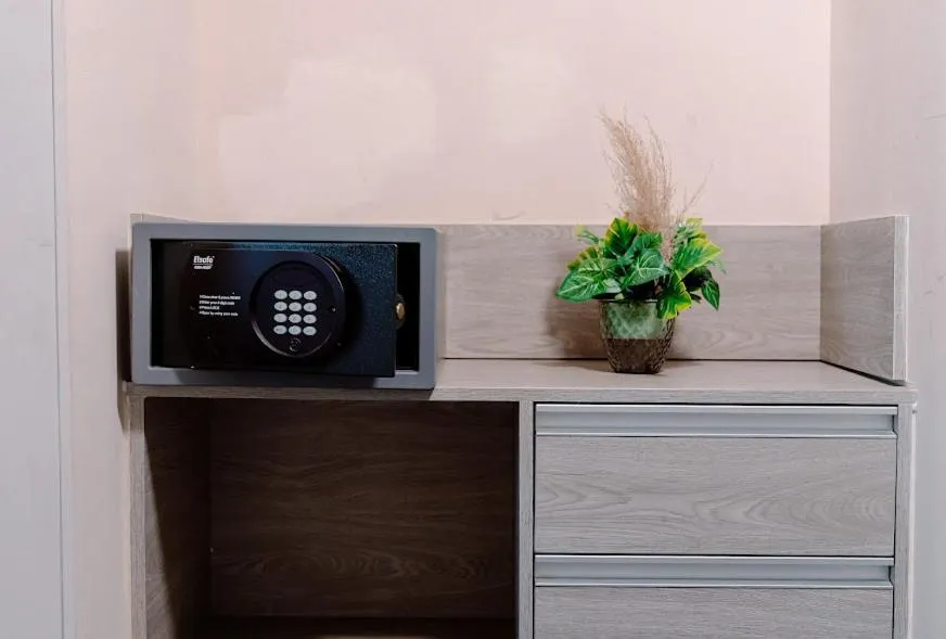 safe in Kasa Hotel & Suites