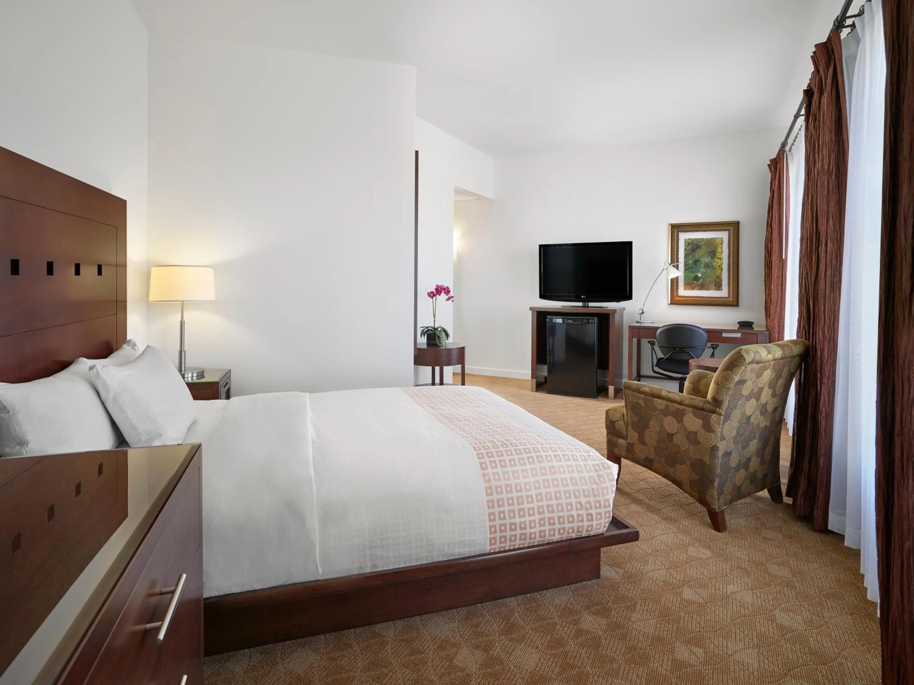 Bed in Metterra Hotel on Whyte