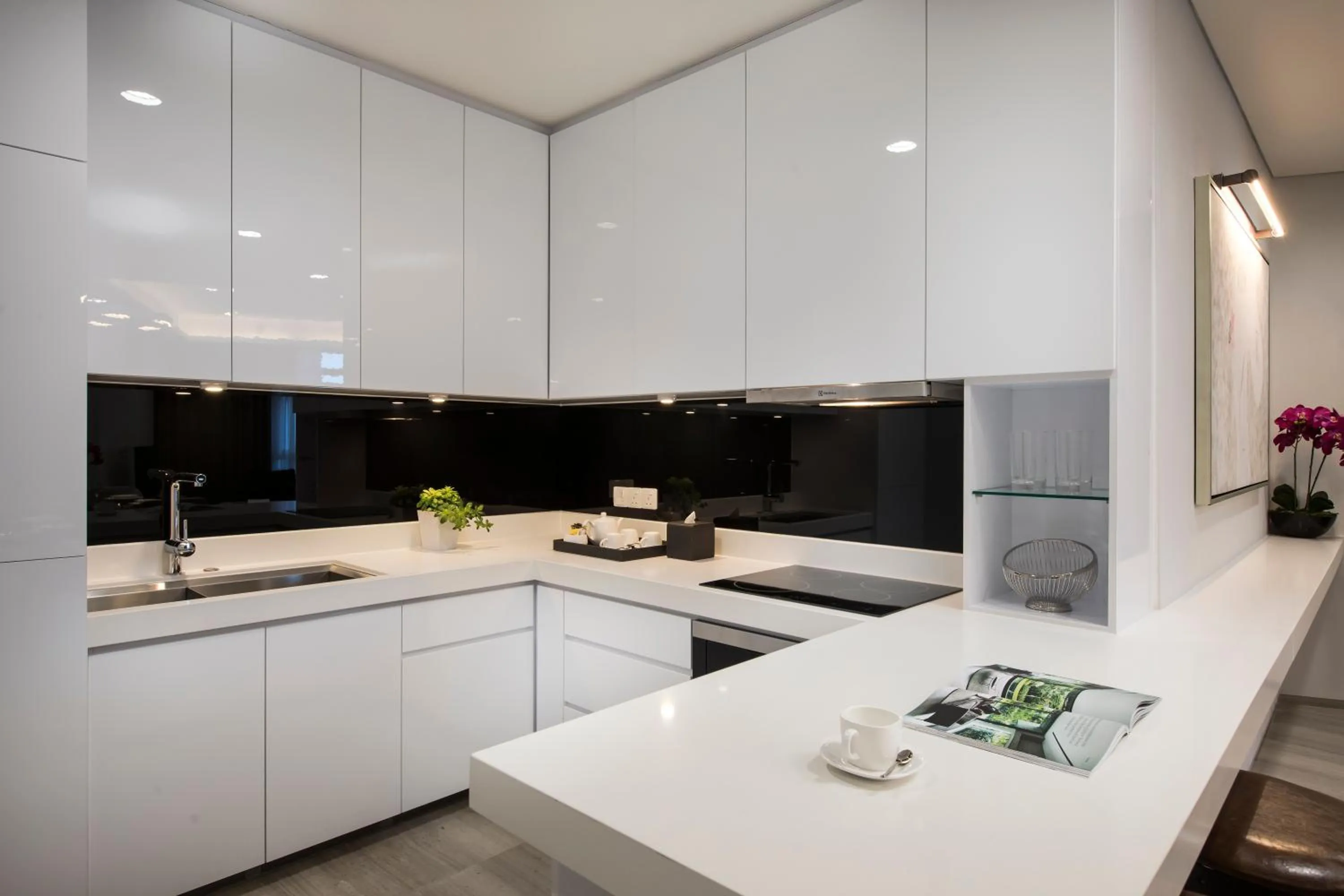 Coffee/tea facilities in Pinetree Marina Resort