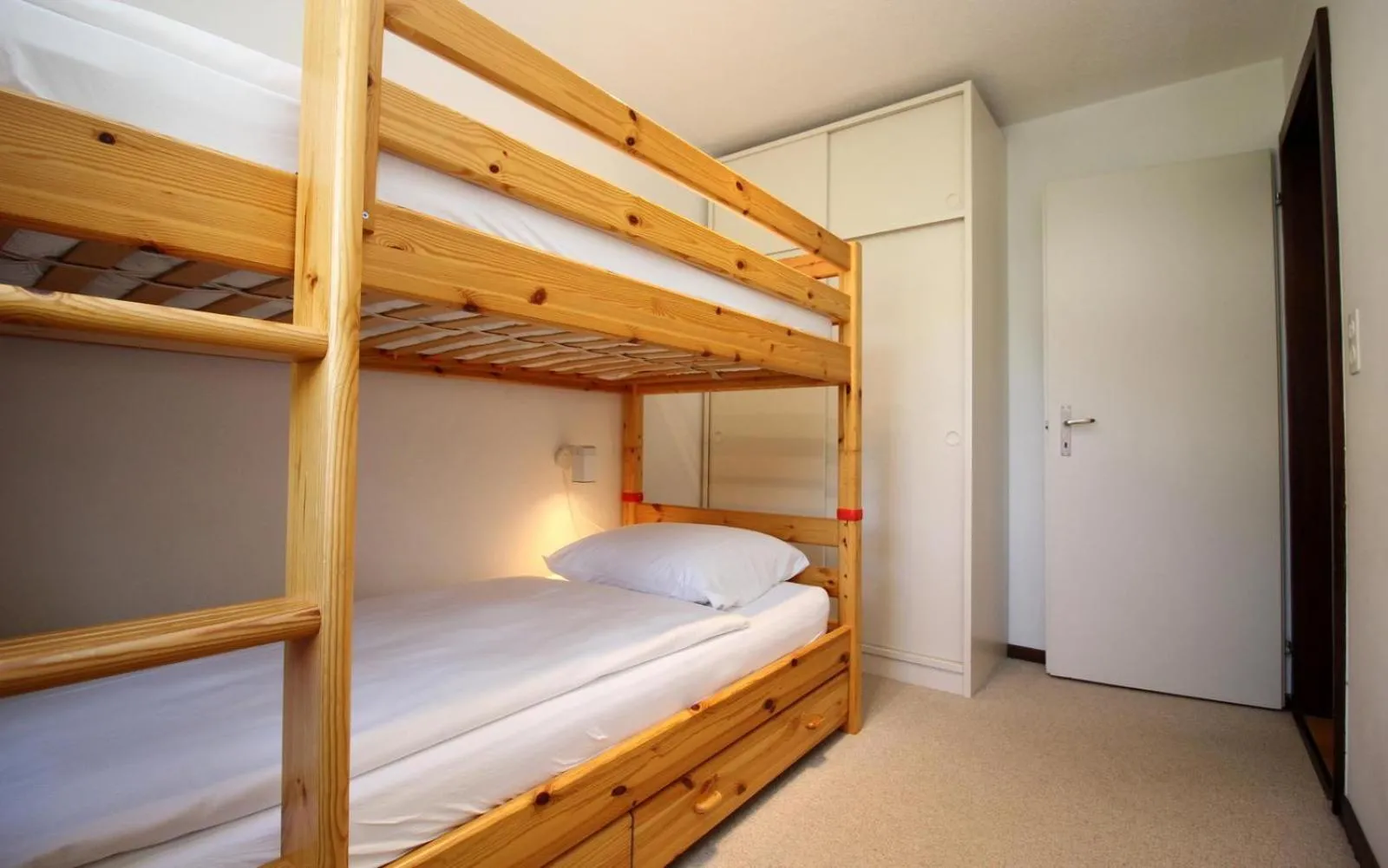 Bed in Mulin