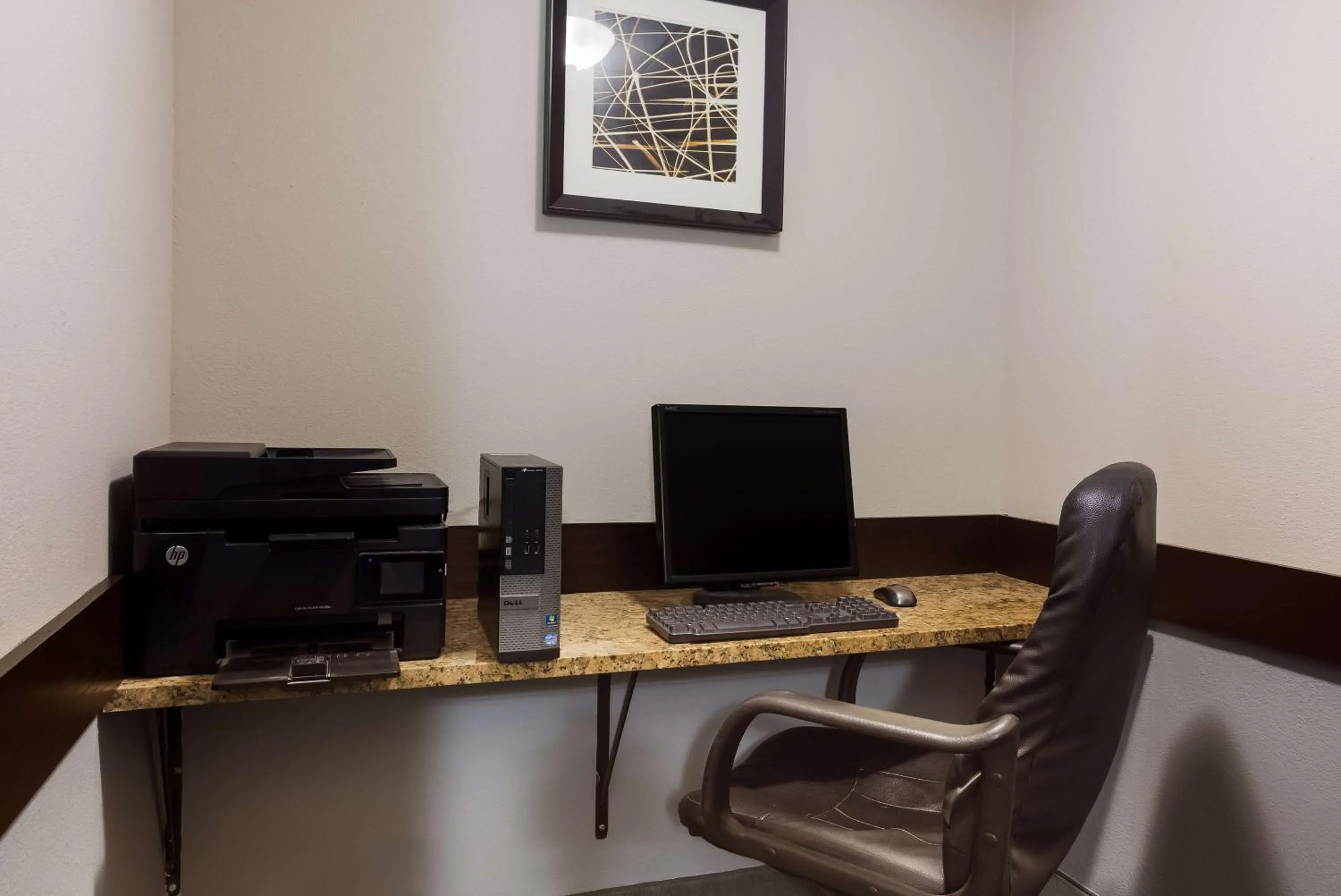 Business facilities in Best Western Crossroads Inn