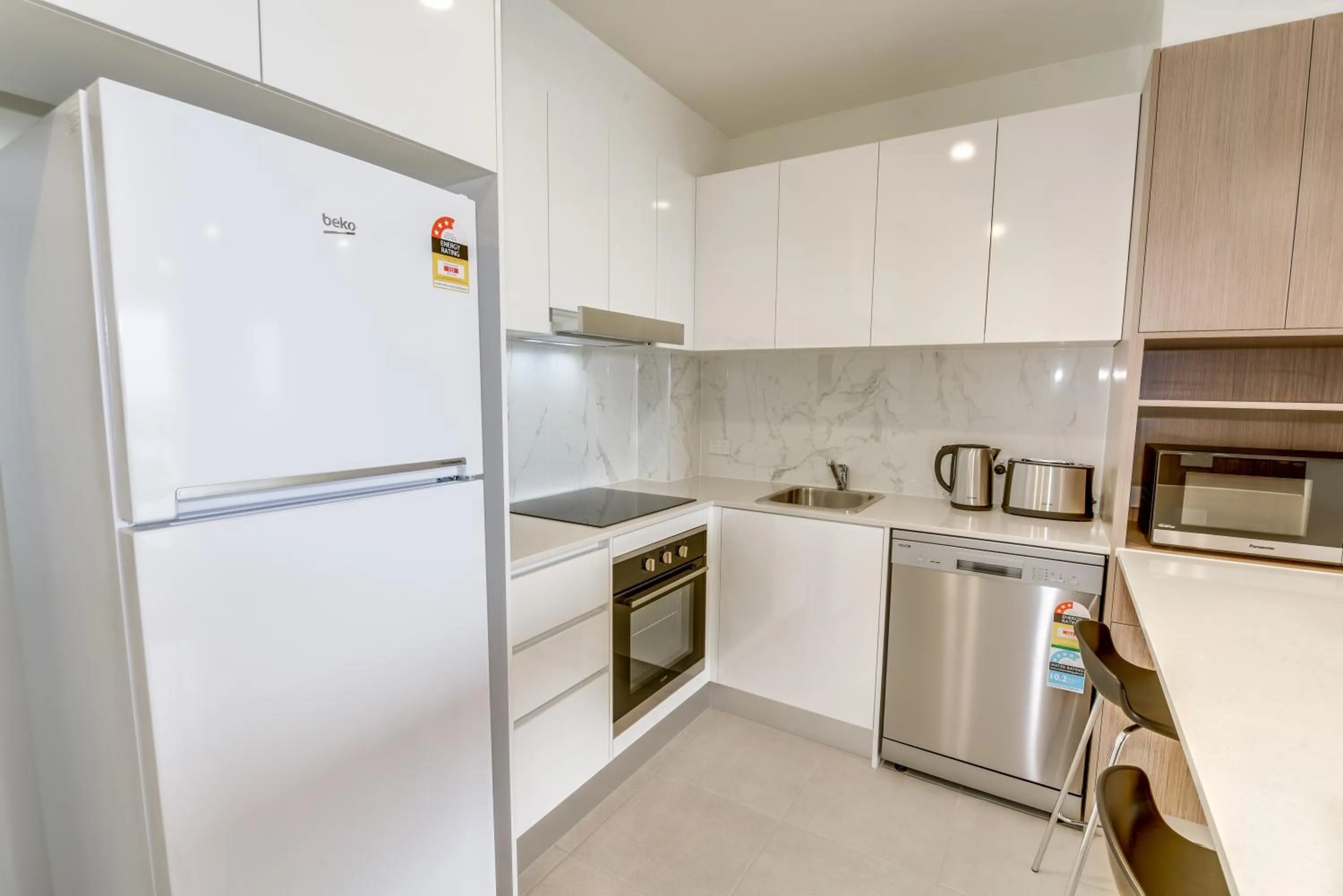 Kitchen or kitchenette in Aquarius Kawana
