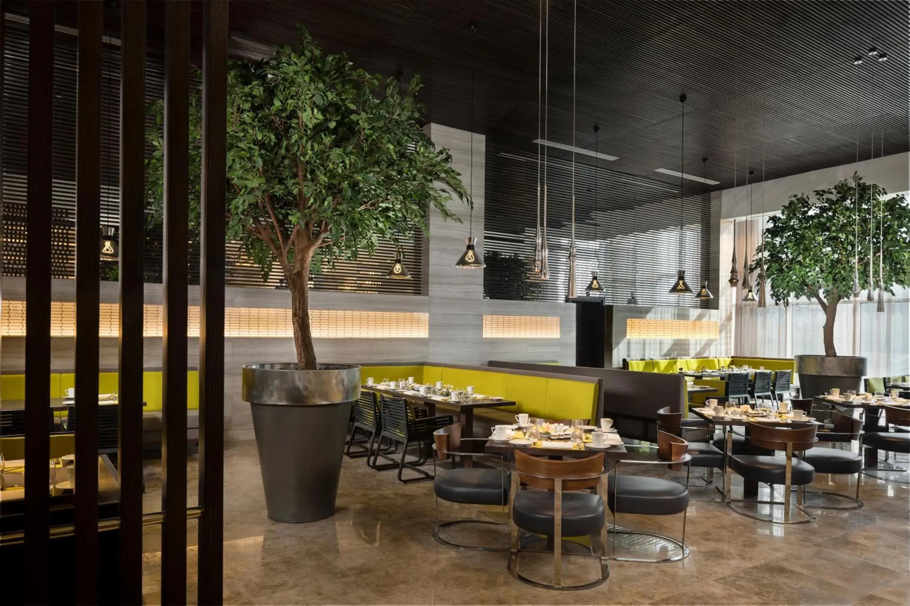 Restaurant/places to eat in Beach Rotana Residences Restaurant/places to eat in Beach Rotana Residences