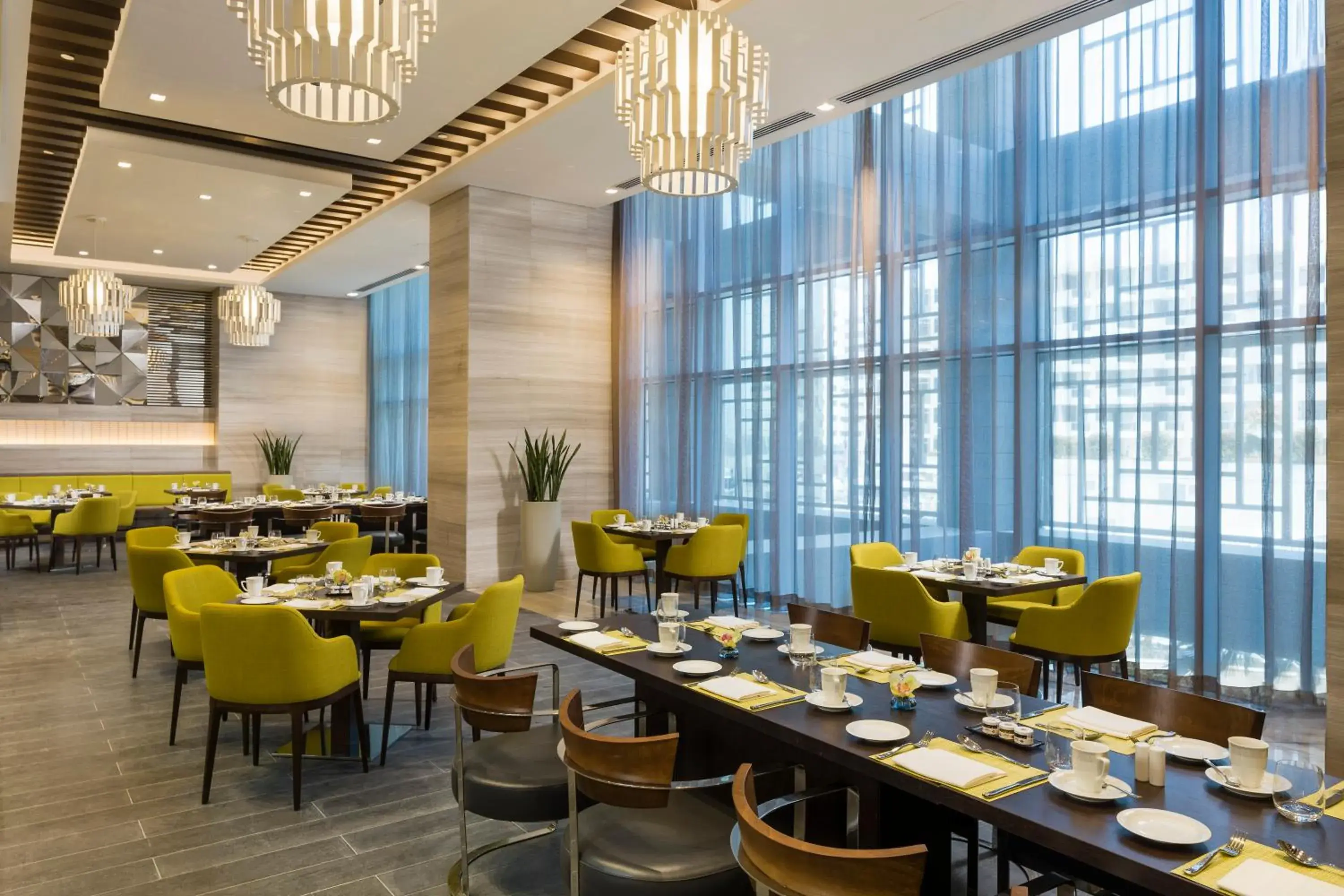 Restaurant/places to eat in Beach Rotana Residences Restaurant/places to eat in Beach Rotana Residences