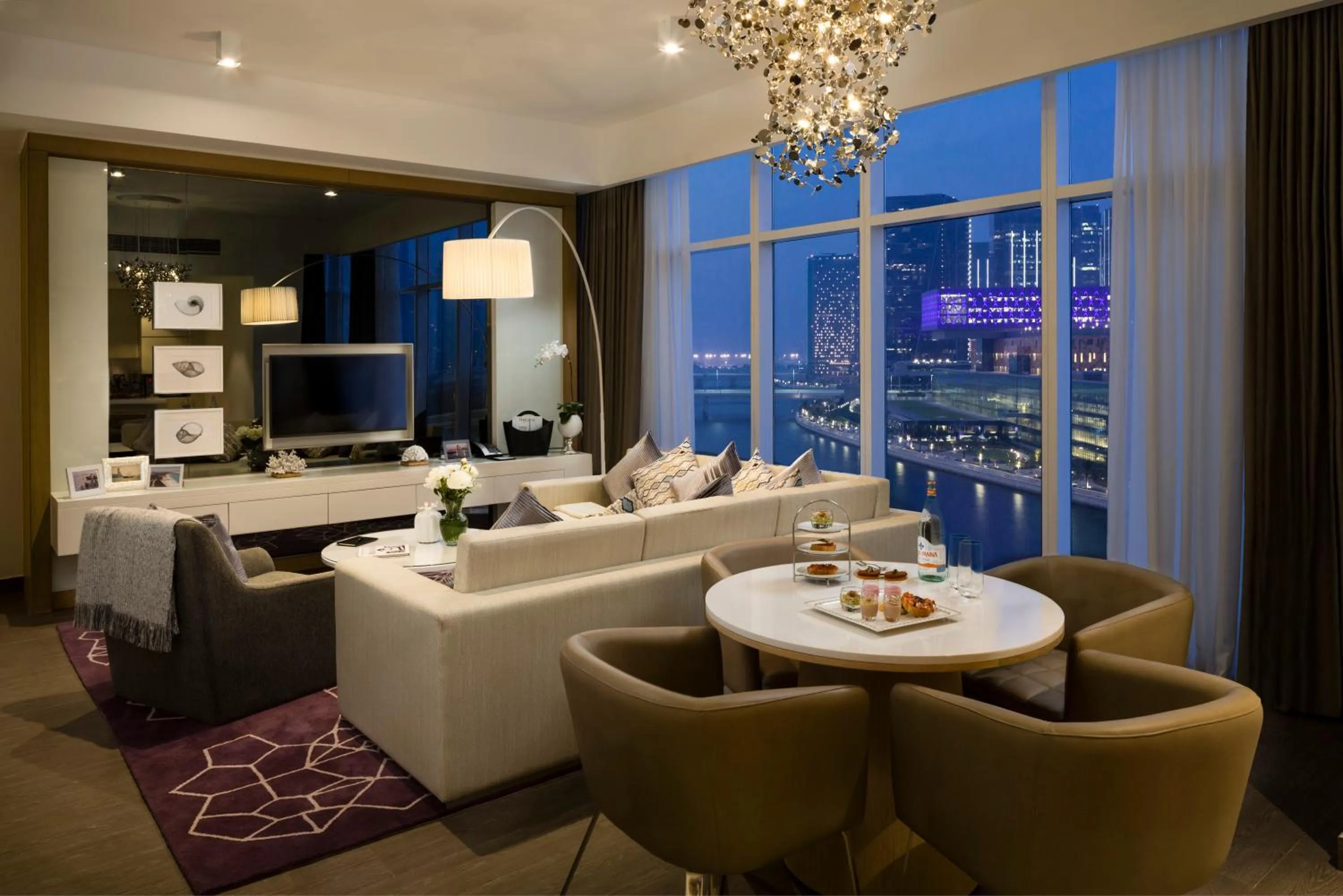 TV and multimedia in Beach Rotana Residences