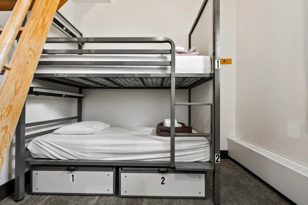 Bed in HI Lake Louise Alpine Centre - Hostel