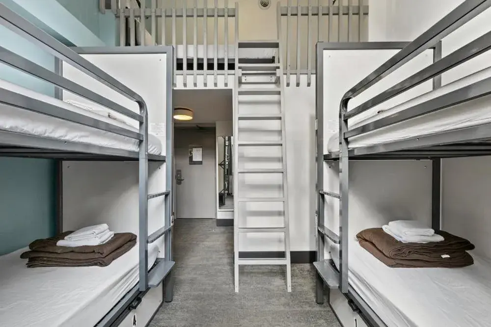 Single Bed in Mixed Dormitory Room in HI Lake Louise Alpine Centre - Hostel Single Bed in Mixed Dormitory Room in HI Lake Louise Alpine Centre - Hostel