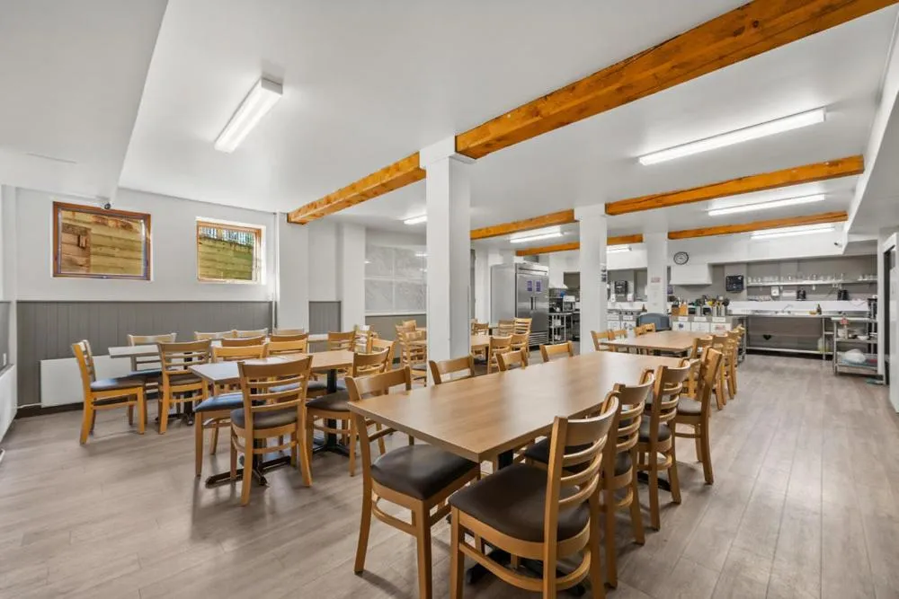 Kitchen or kitchenette in HI Lake Louise Alpine Centre - Hostel