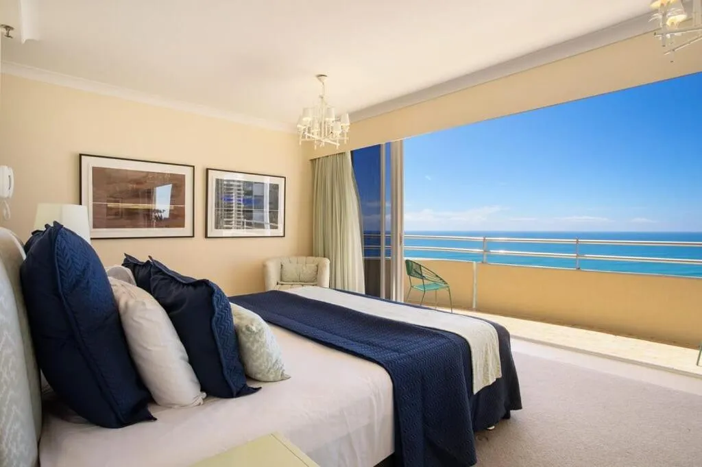 Bed in Zenith Ocean Front Apartments Gold Coast - Official Listing