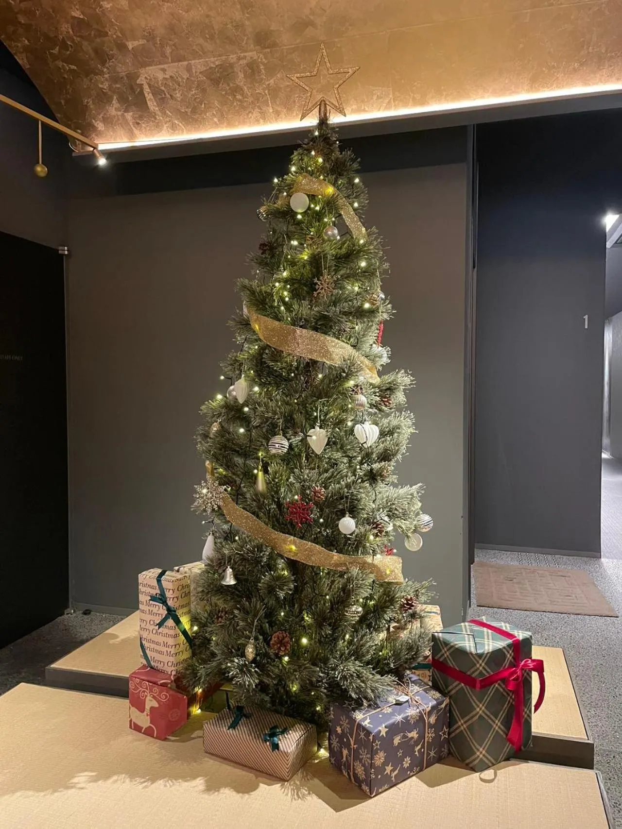 FUGASTAY Shijo Omiya