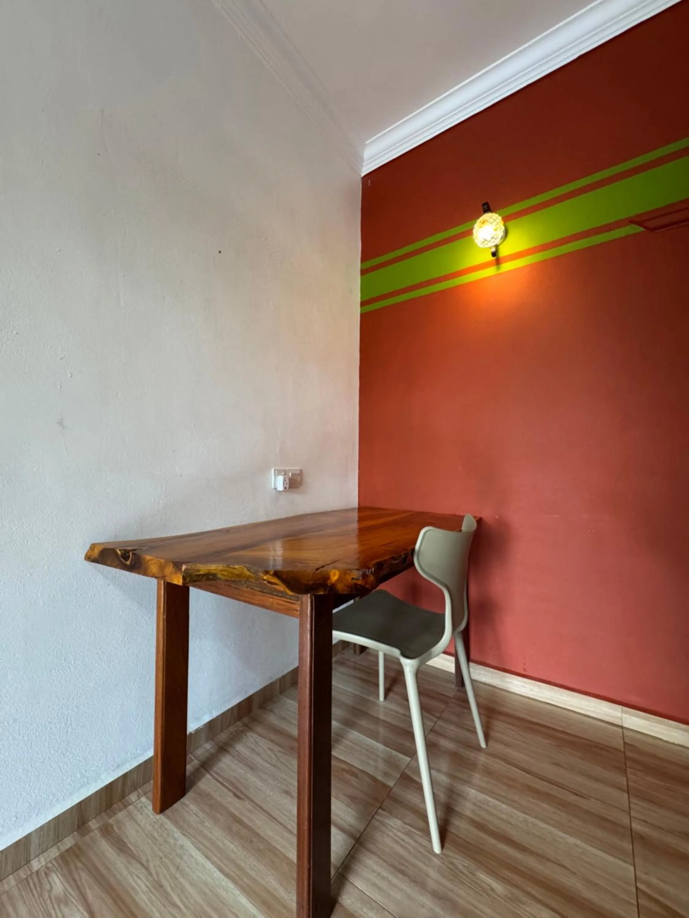 Cenang Room Rahsia Motel