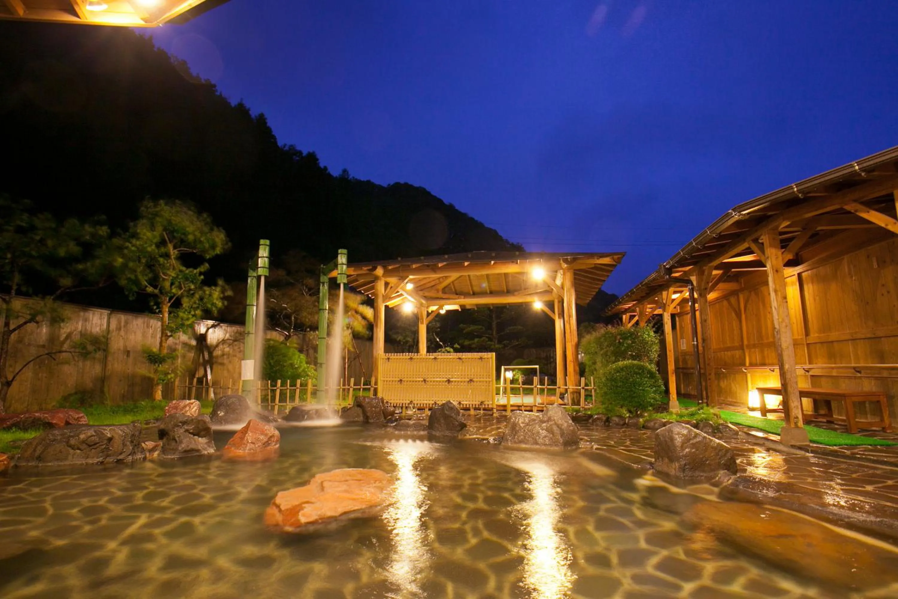 Hot Spring Bath in Ichinomata Onsen Grand Hotel