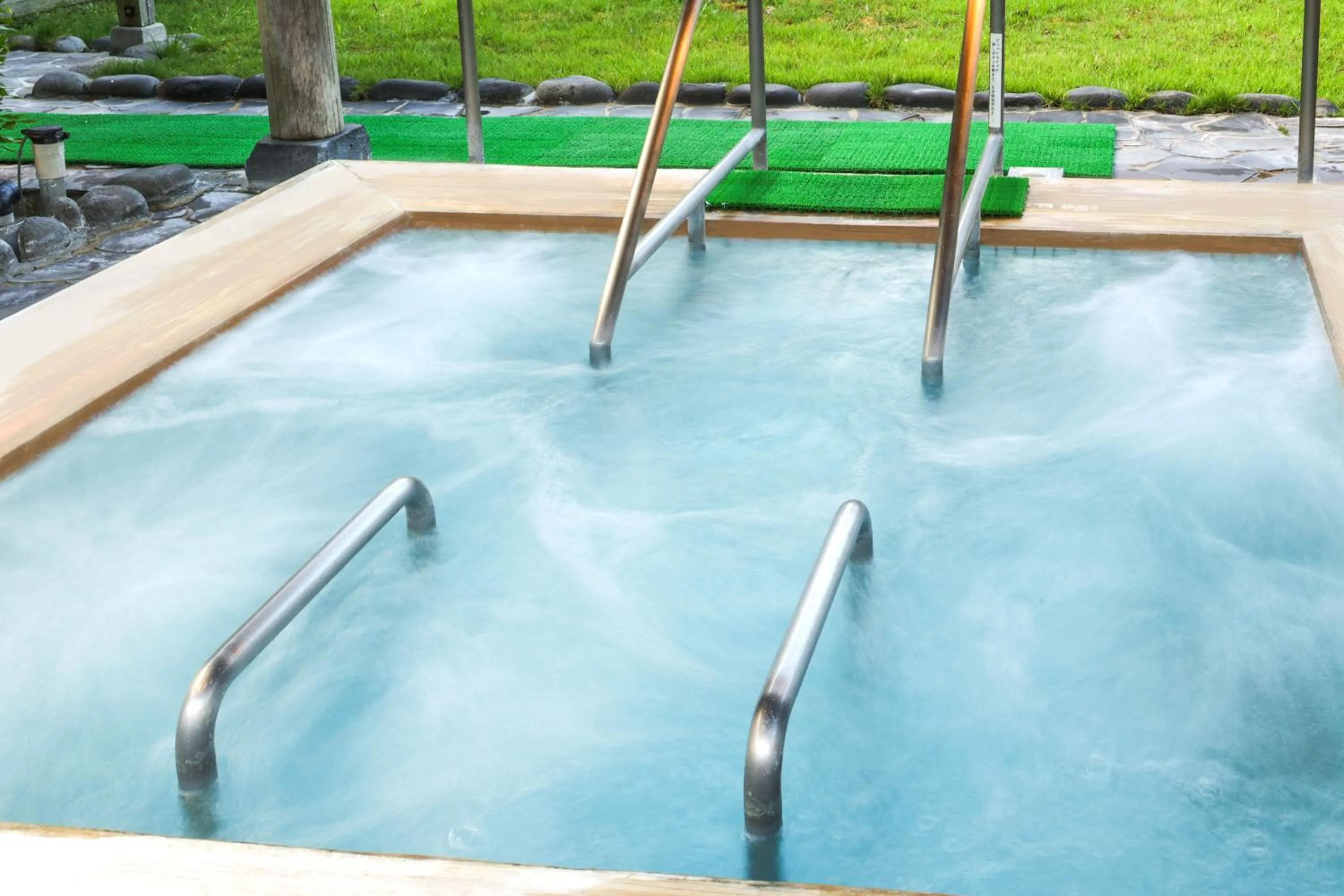 Open Air Bath in Ichinomata Onsen Grand Hotel