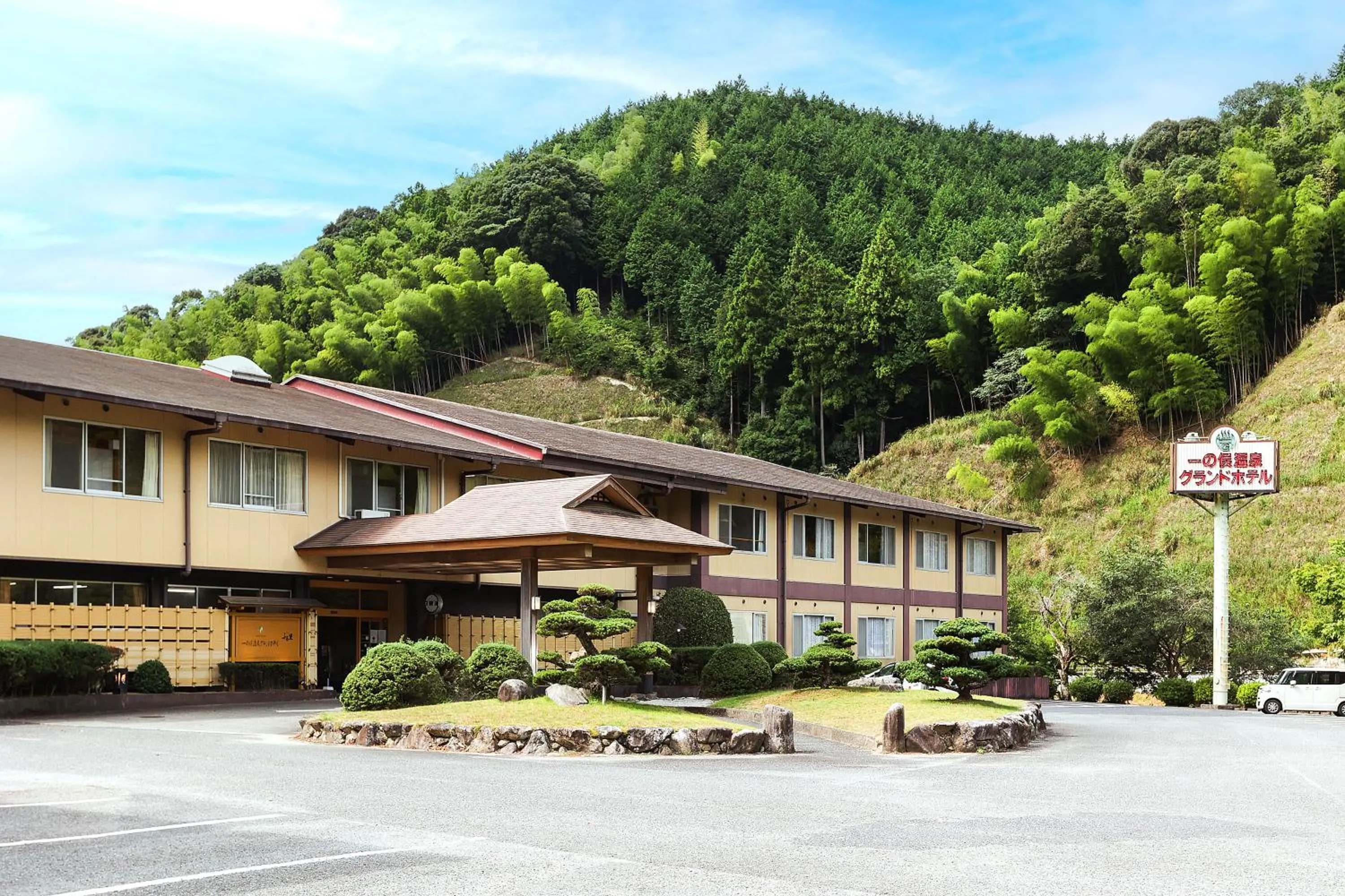Property building in Ichinomata Onsen Grand Hotel