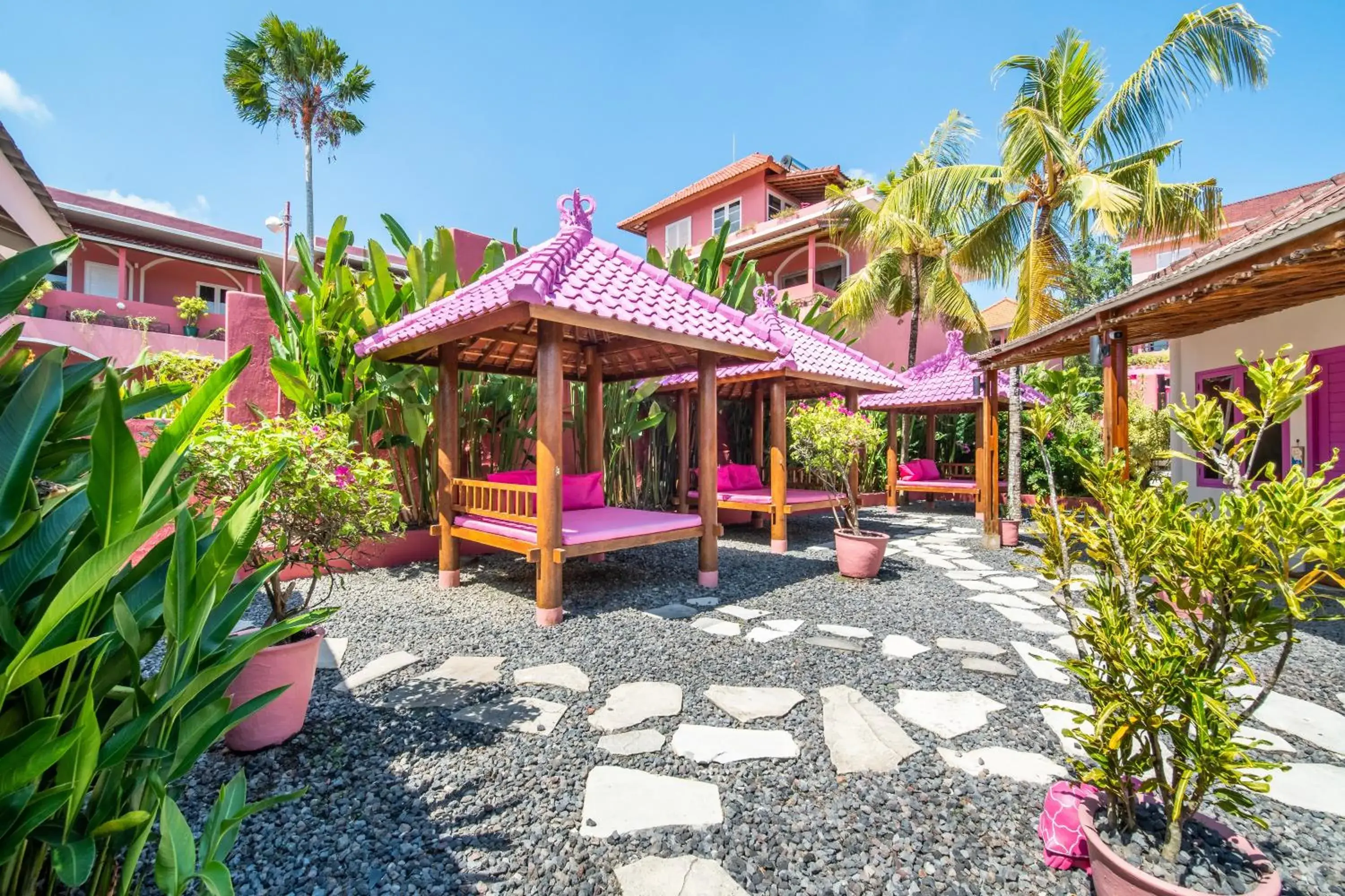 Garden view in PinkCoco Uluwatu - Constant Surprises & for Cool Adults Only Garden view in PinkCoco Uluwatu - Constant Surprises & for Cool Adults Only