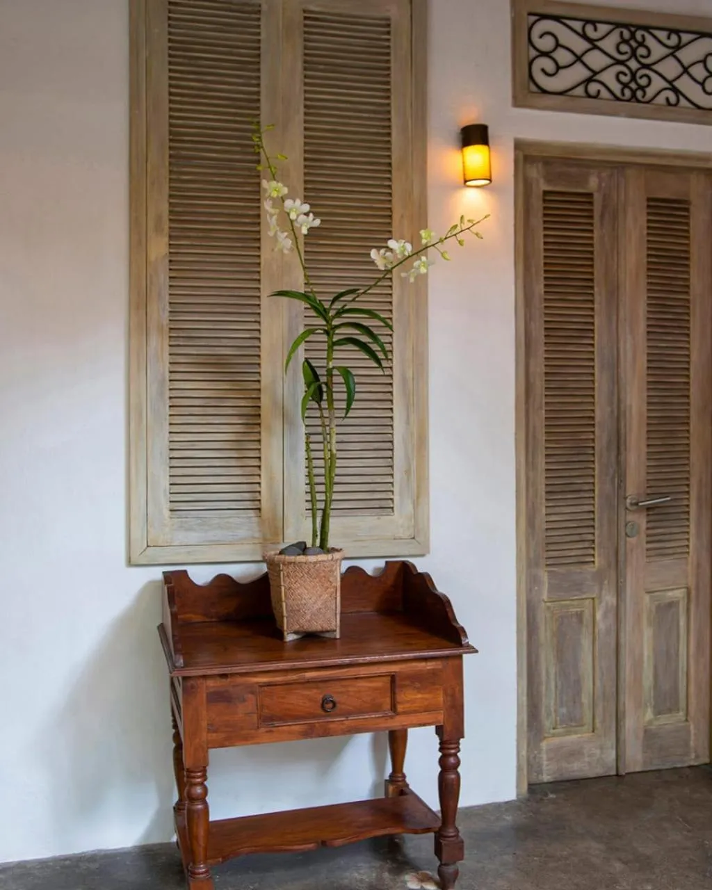 Decorative detail in PinkCoco Uluwatu - Constant Surprises & for Cool Adults Only