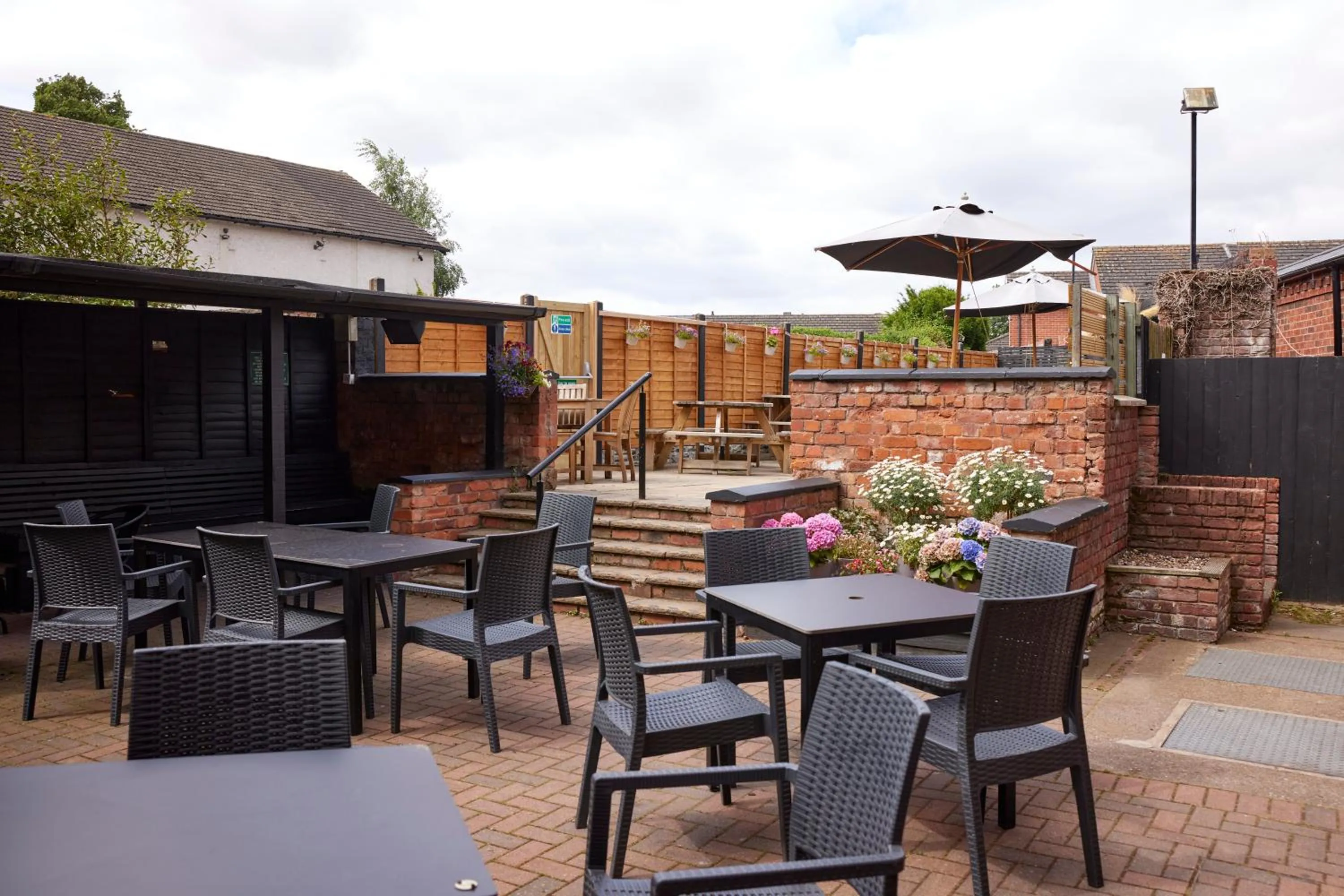 Garden in The Coleshill by Greene King Inns