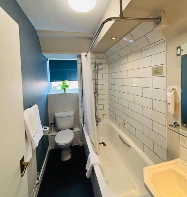 The Coleshill by Greene King Inns