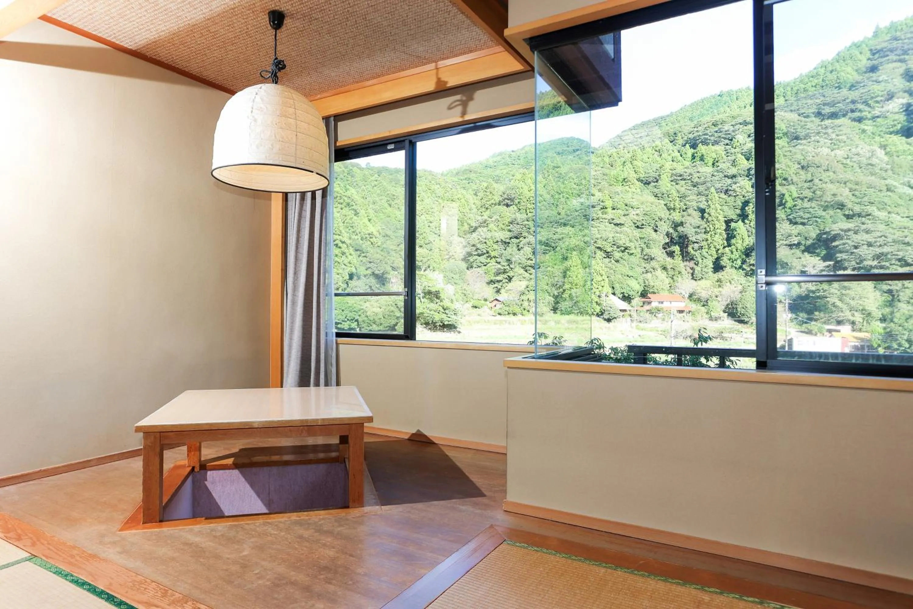 Photo of the whole room in Ichinomata Onsen Kanko Hotel