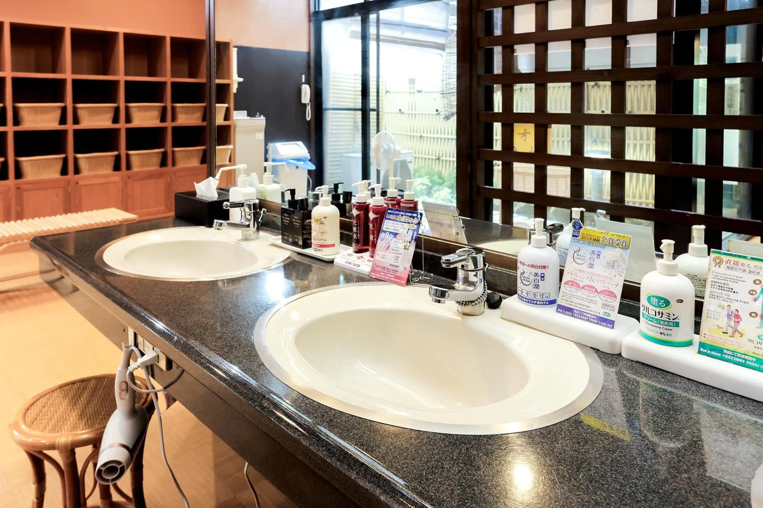 Hot Spring Bath in Ichinomata Onsen Kanko Hotel