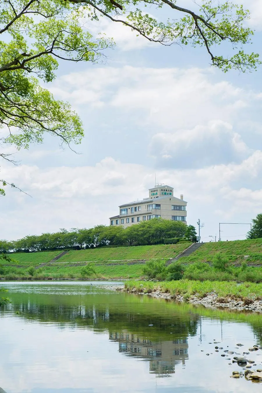 Property building in Chikugofunegoya Koen No Yado