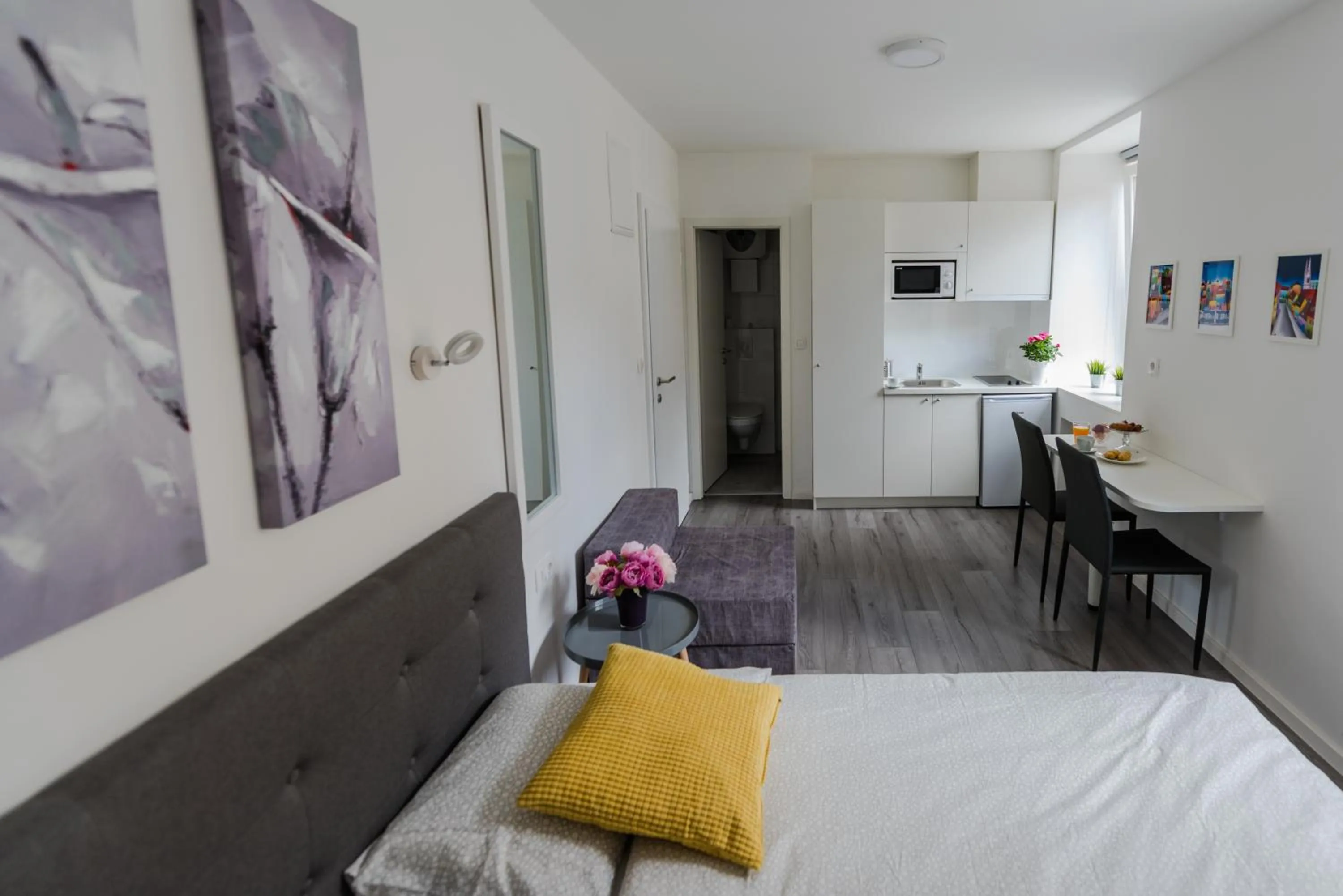 Bed in King's Street Apartments