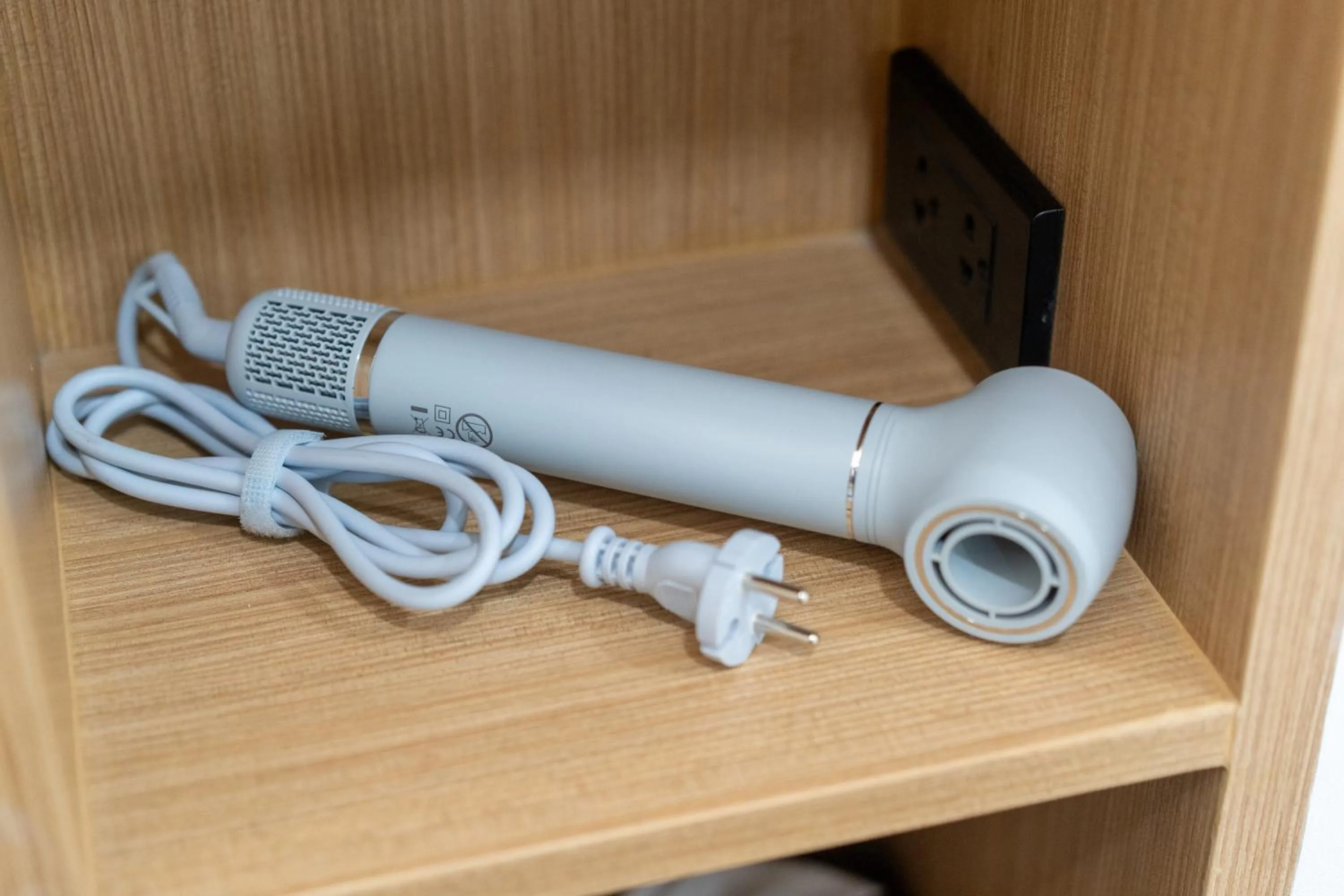 hair dryier in The Color Kata