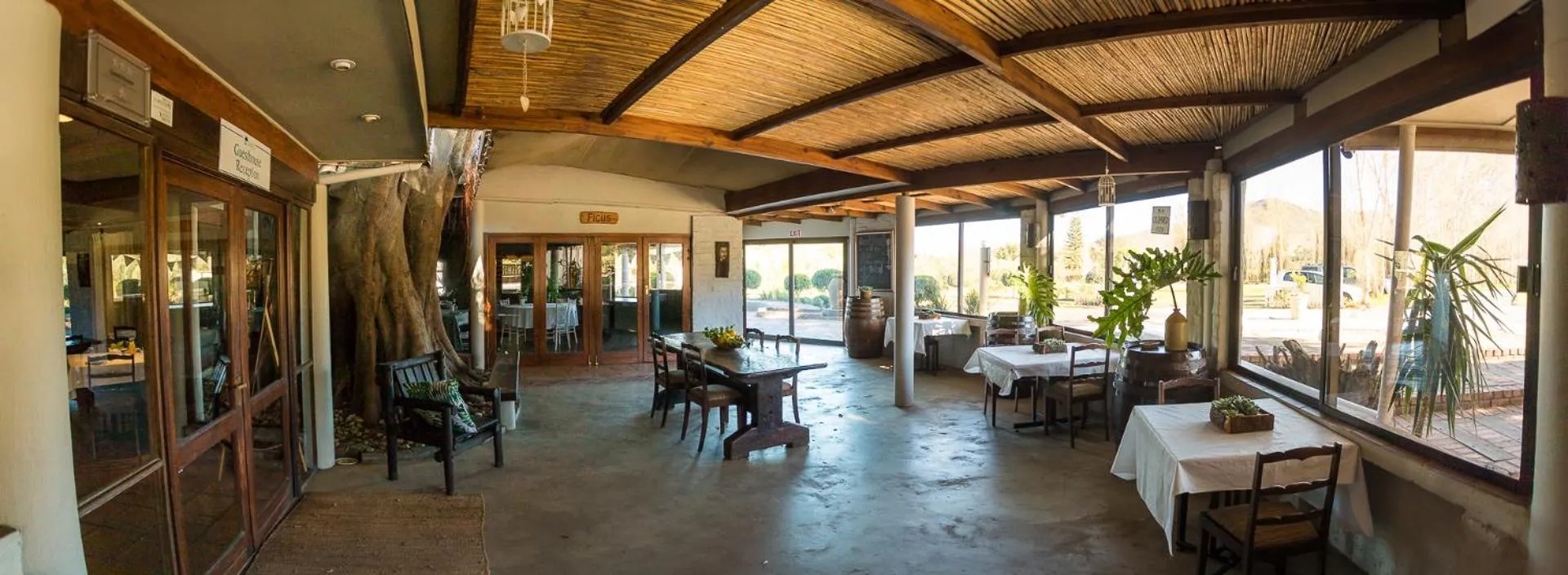 Restaurant/places to eat in Damas Guest Farm