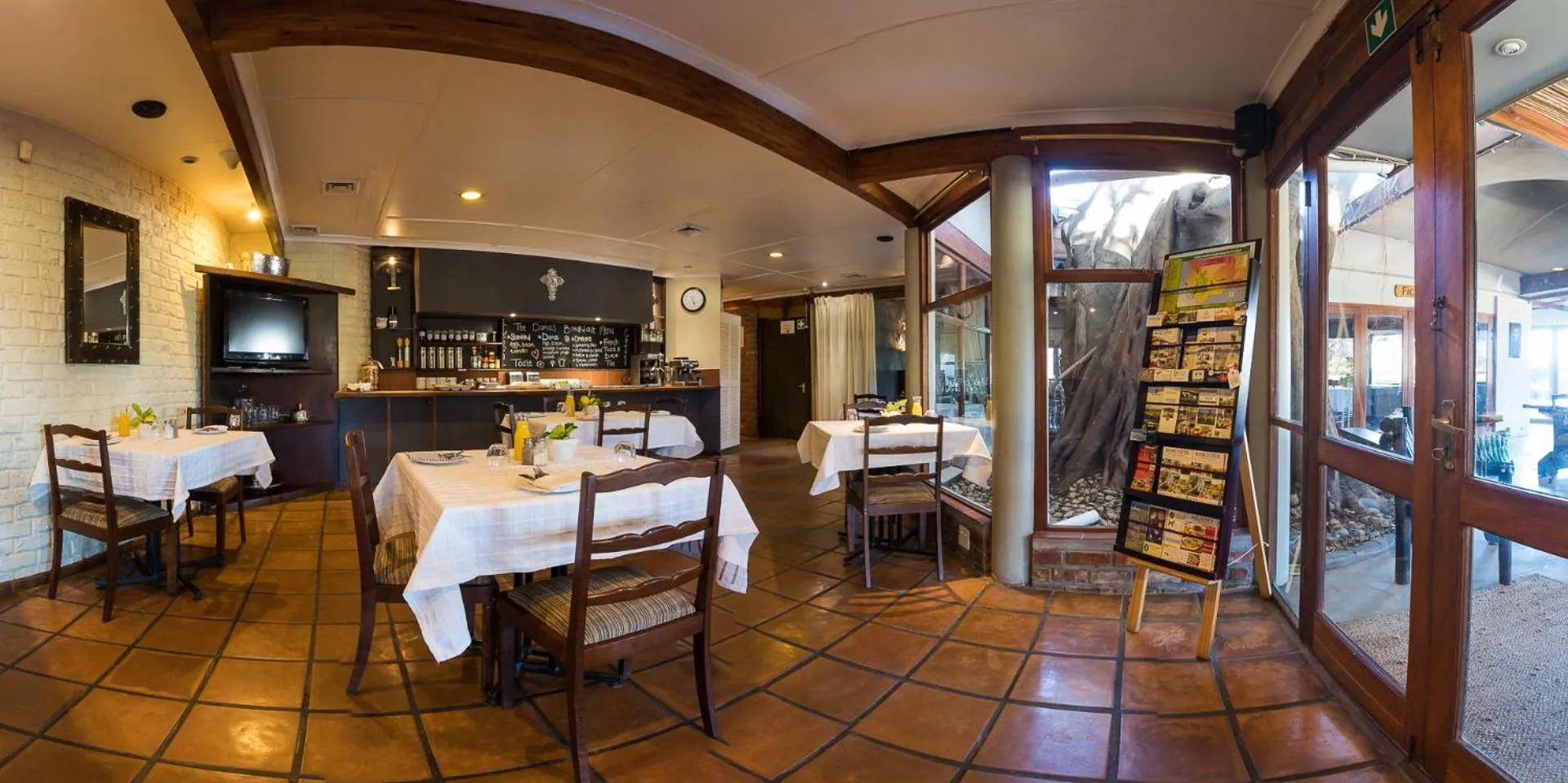 Restaurant/places to eat in Damas Guest Farm