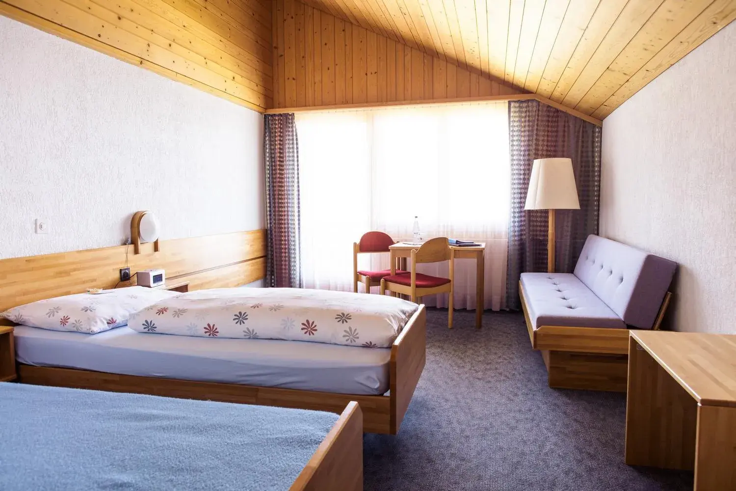 Double Room with Lake View in Hotel Meielisalp Double Room with Lake View in Hotel Meielisalp