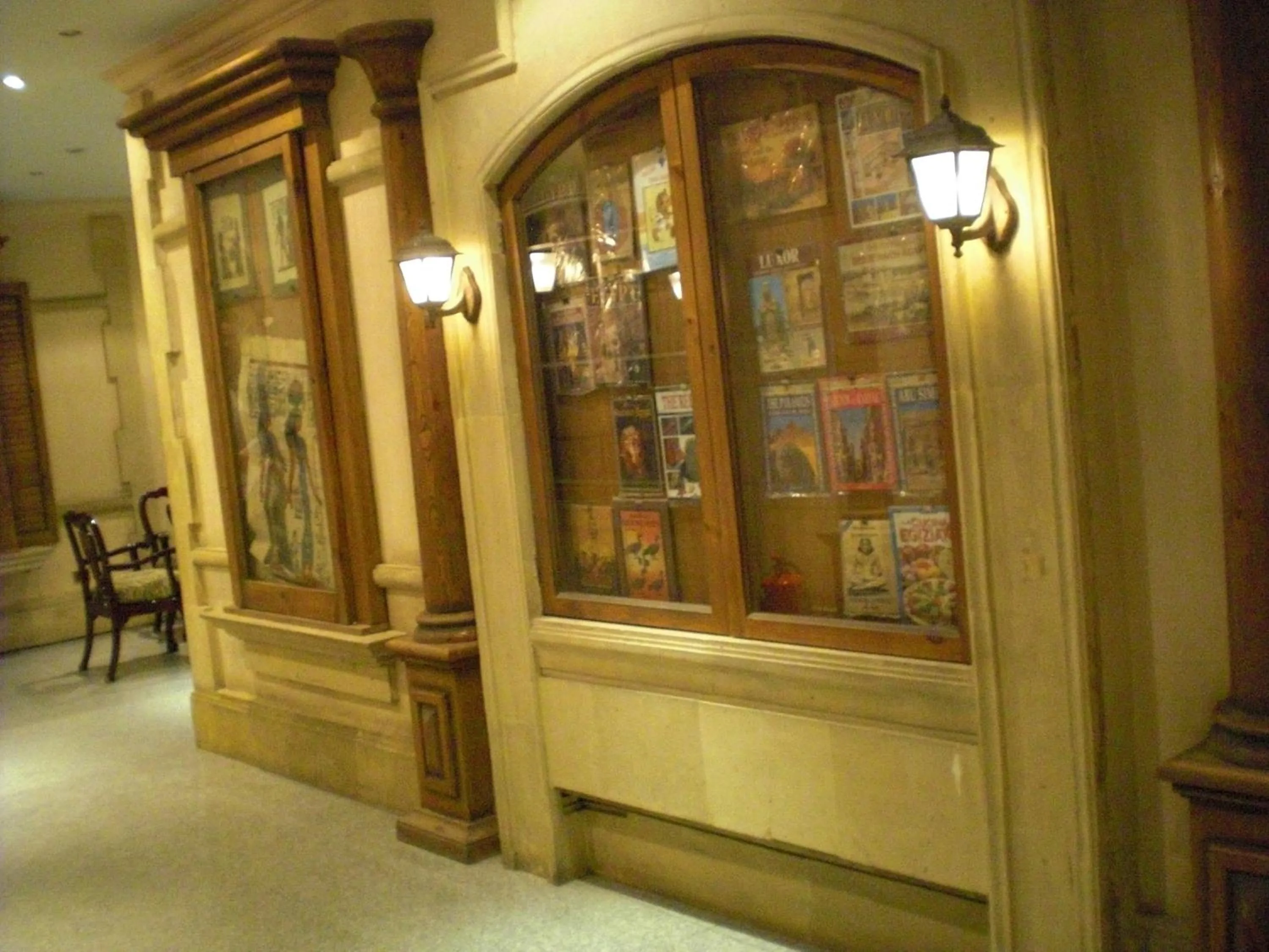 Decorative detail in Philippe Luxor Hotel