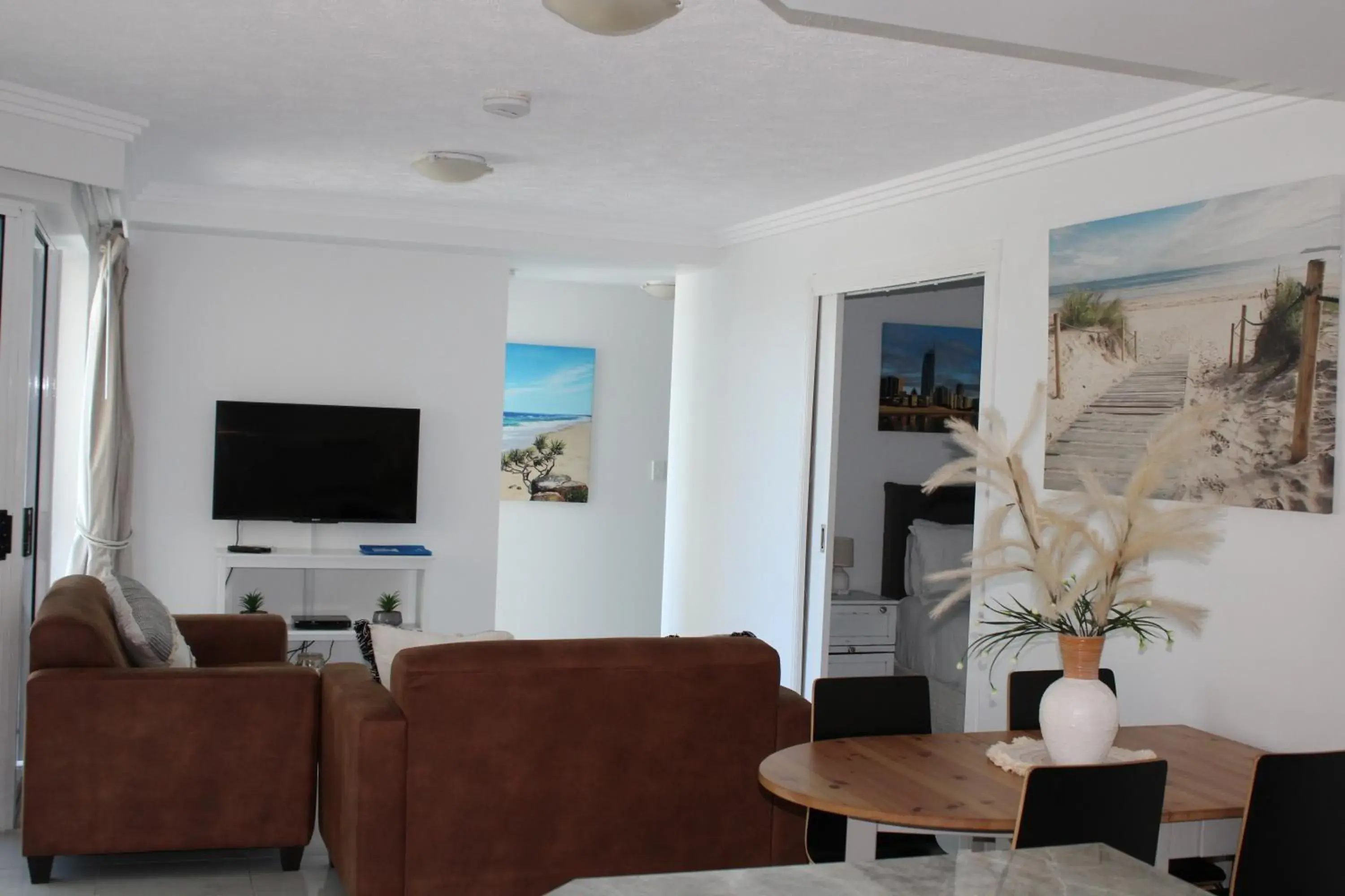 Living room in Regency on the Beach Living room in Regency on the Beach