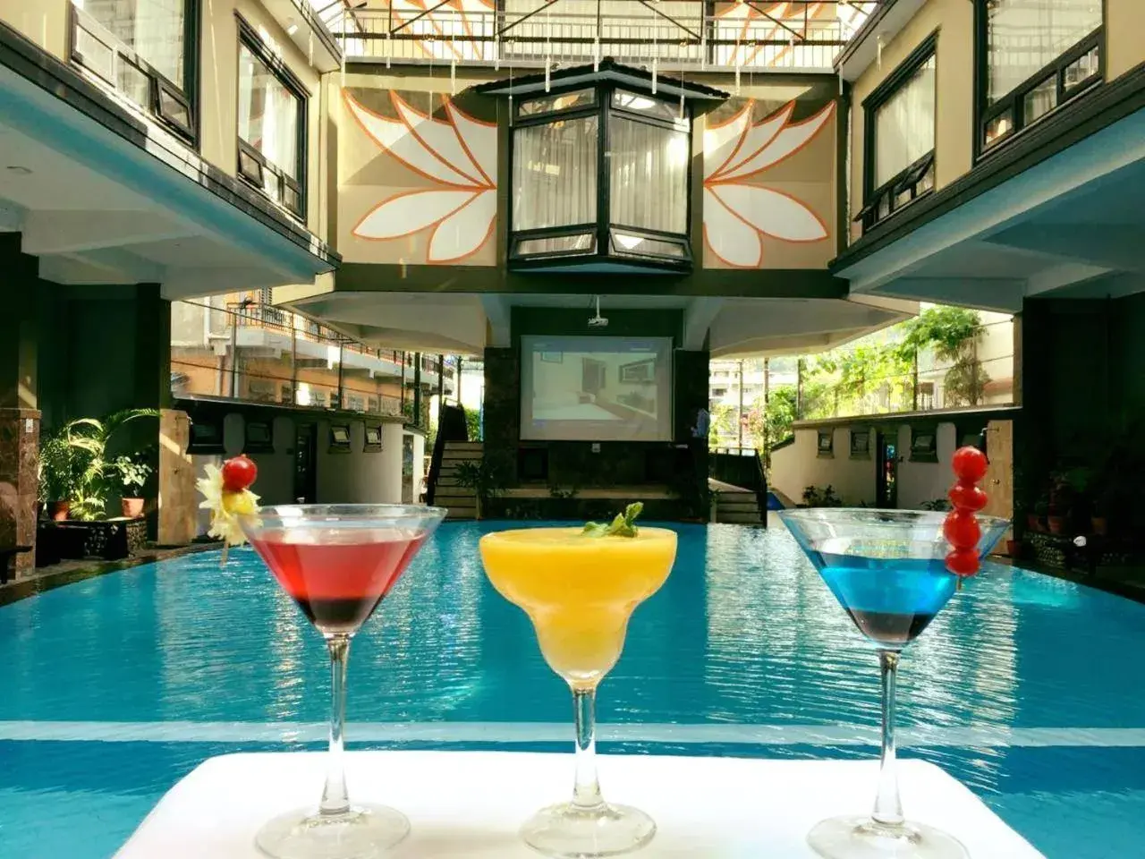 Restaurant/places to eat in Hotel Sarowar Pokhara-Luxury Hospitality in the Heart of Pokhara Restaurant/places to eat in Hotel Sarowar Pokhara-Luxury Hospitality in the Heart of Pokhara