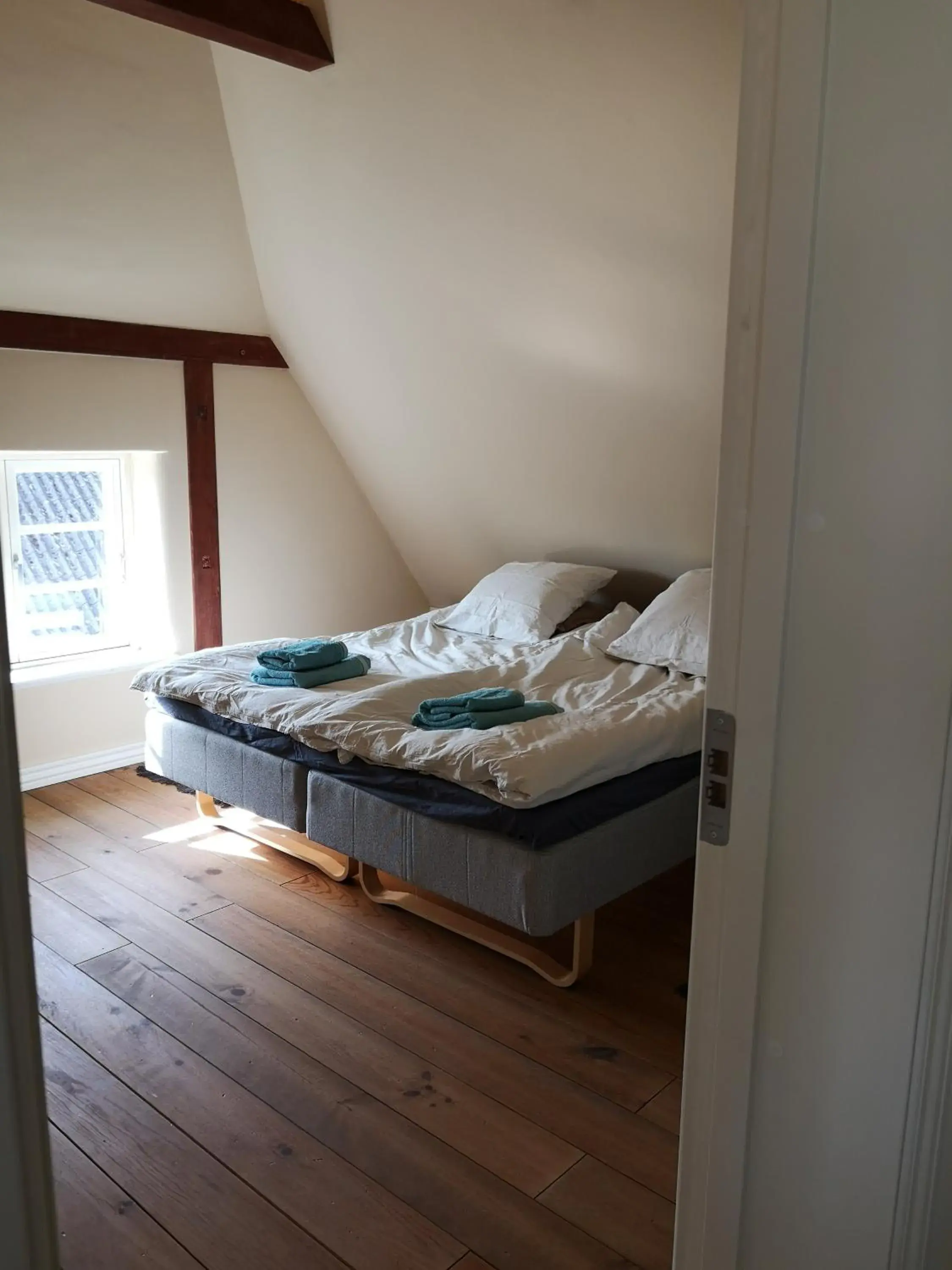 Double or Twin Room with Bathroom in Møllehusets Bed & Breakfast Double or Twin Room with Bathroom in Møllehusets Bed & Breakfast