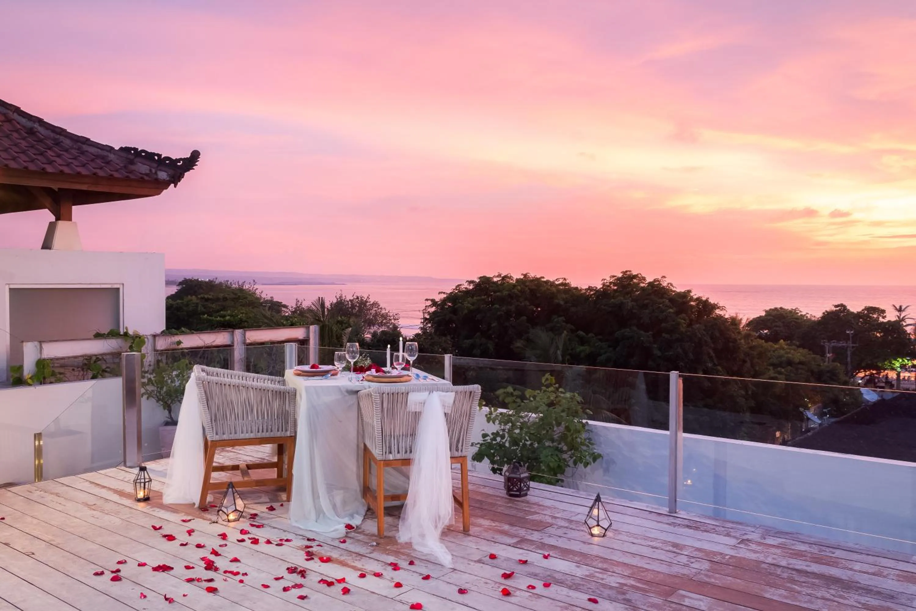 Dinner in Kuta Beach Hotel