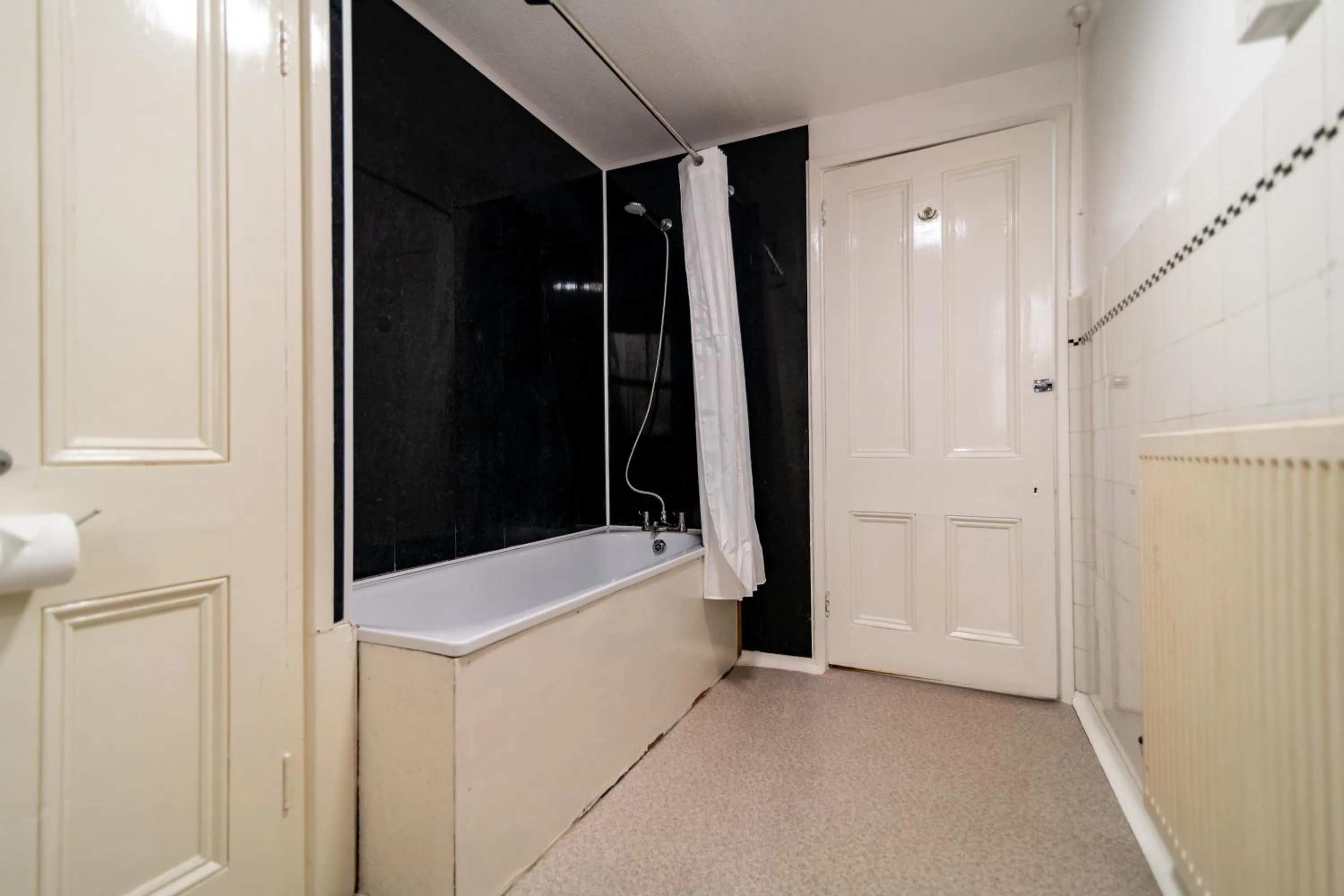 Bathroom in The Southcliff Hotel