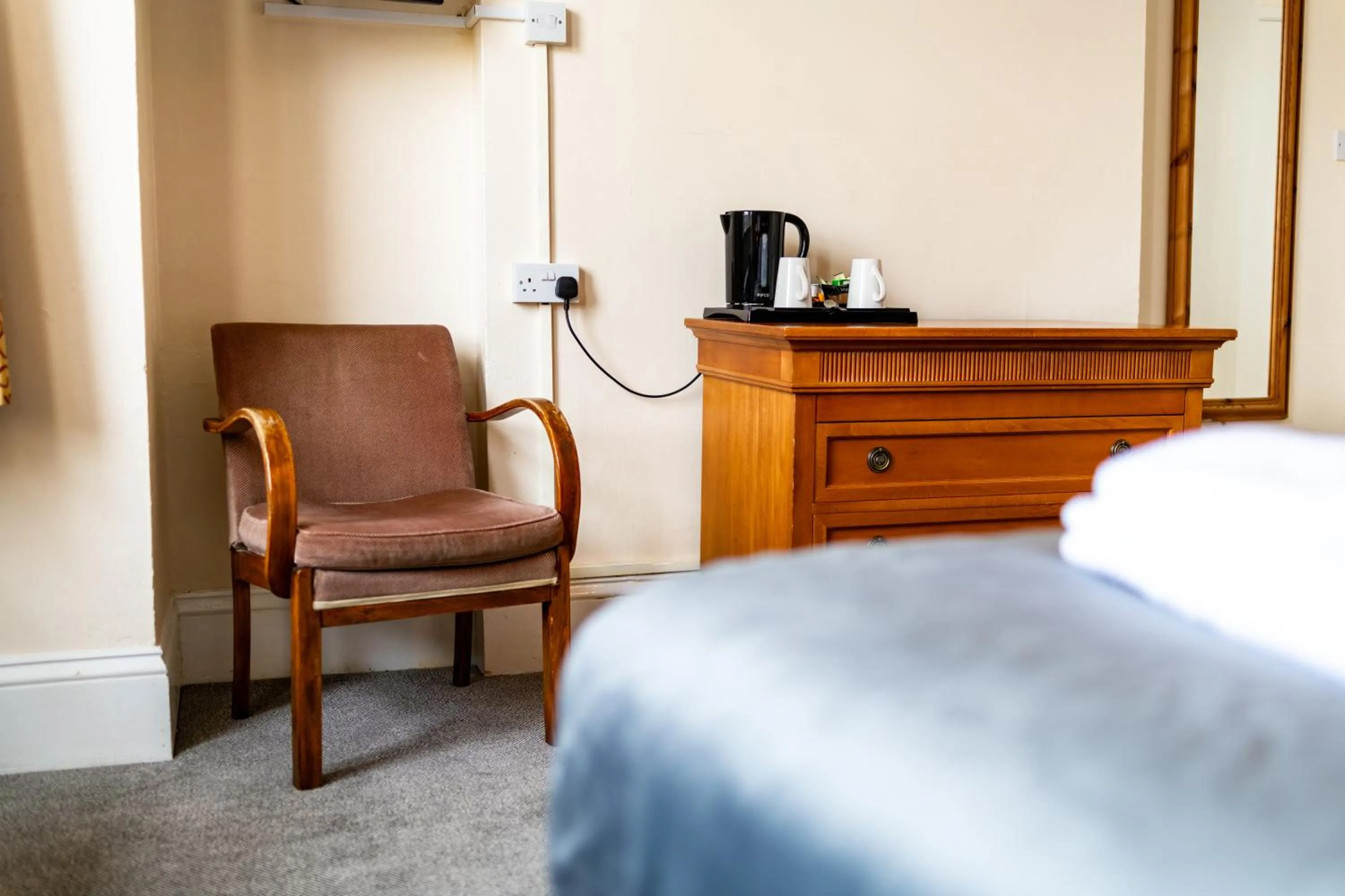 Seating area in The Southcliff Hotel