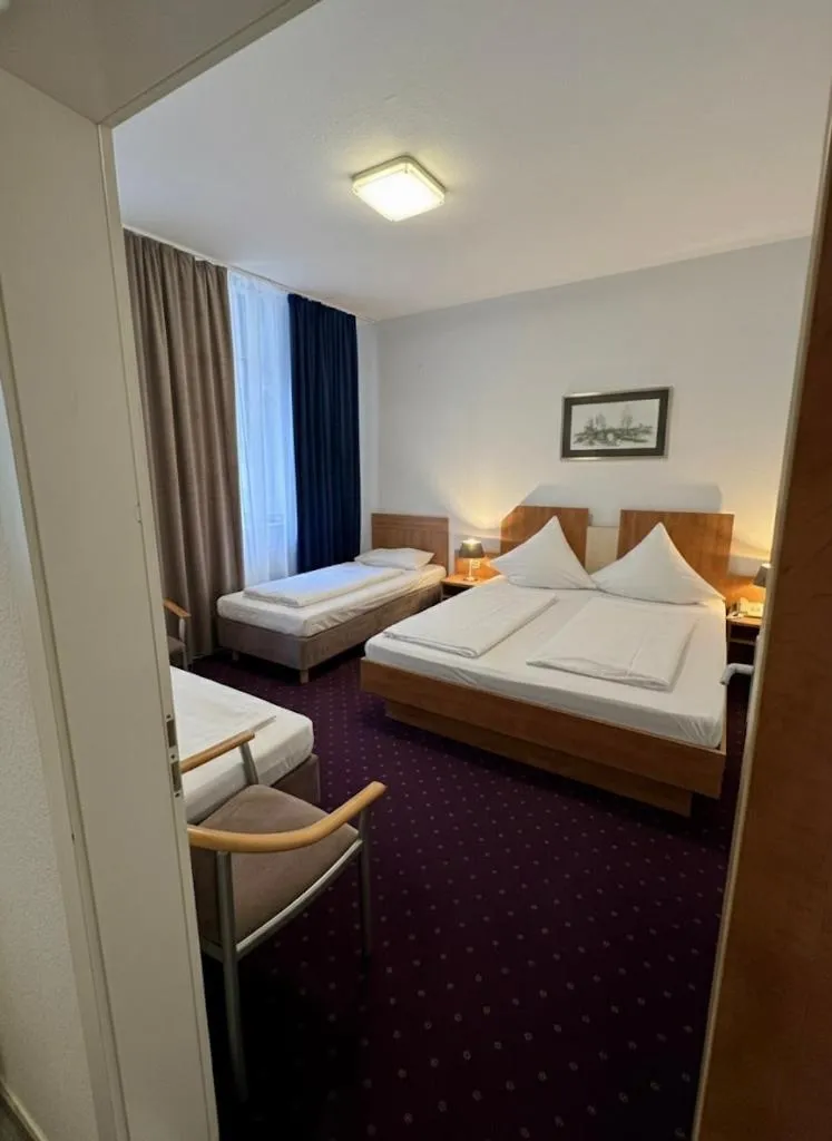 Bed in Centro Hotel Oberhausen