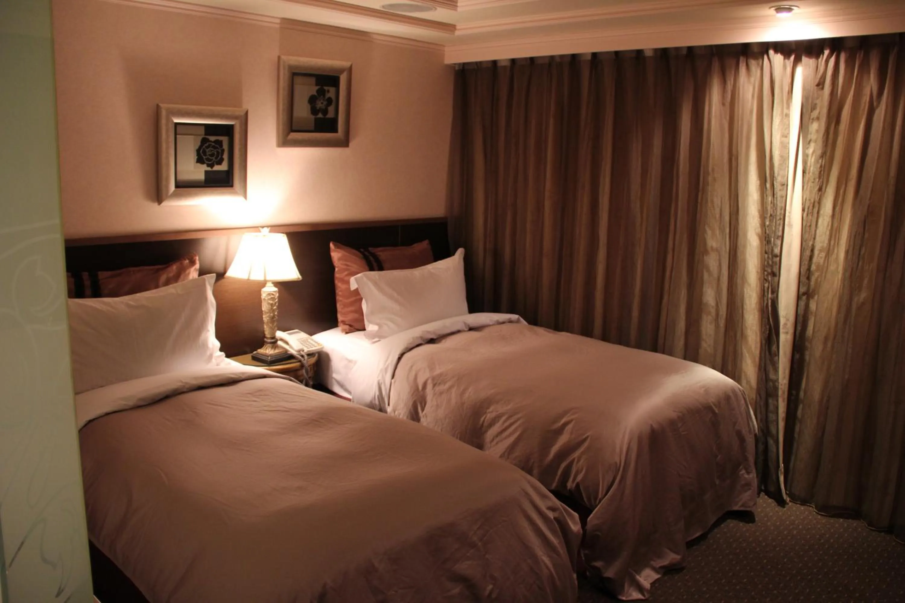 Bed in The Moon Hotel