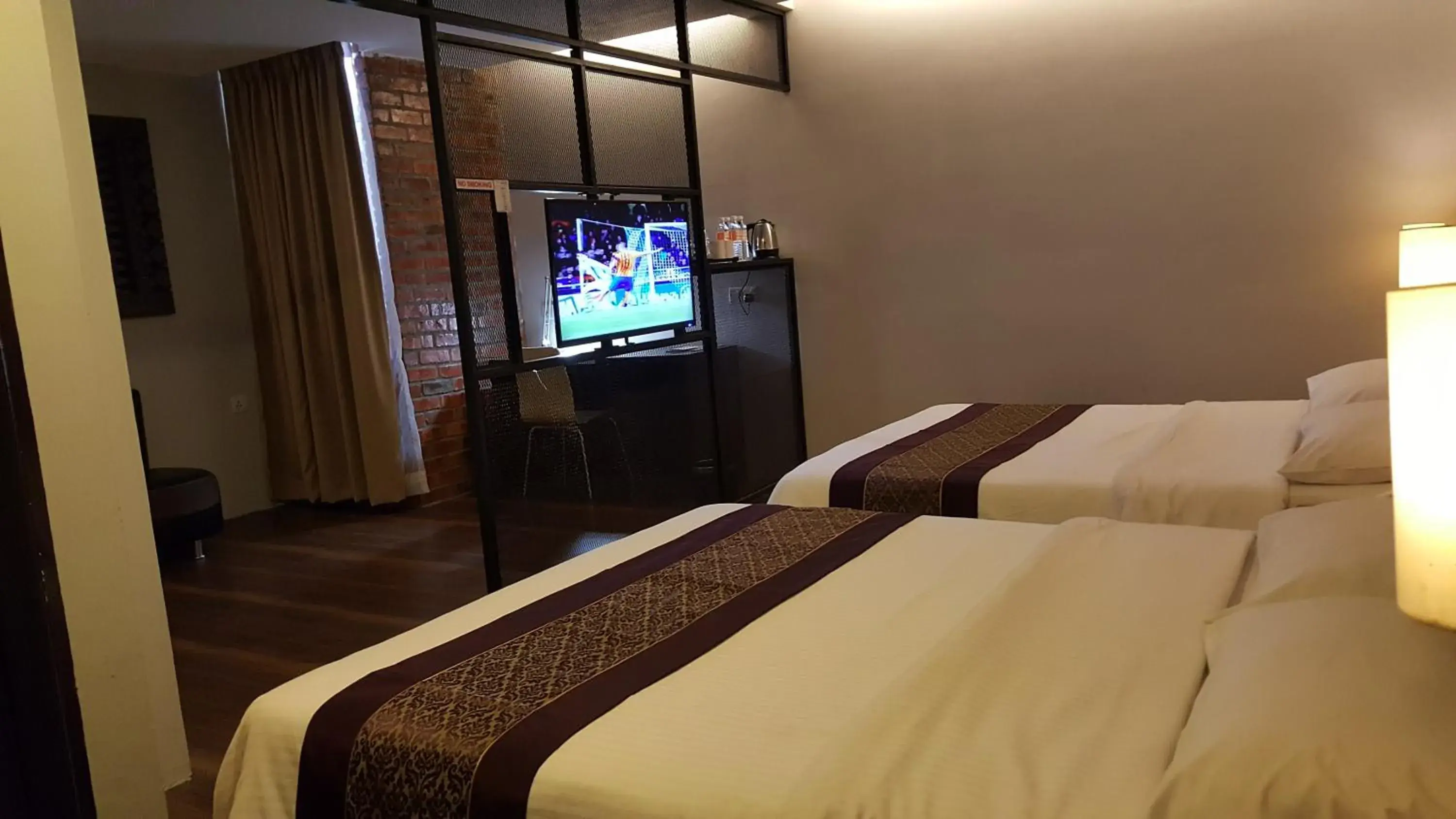 Bed in Super 8 Hotel @ Georgetown Bed in Super 8 Hotel @ Georgetown